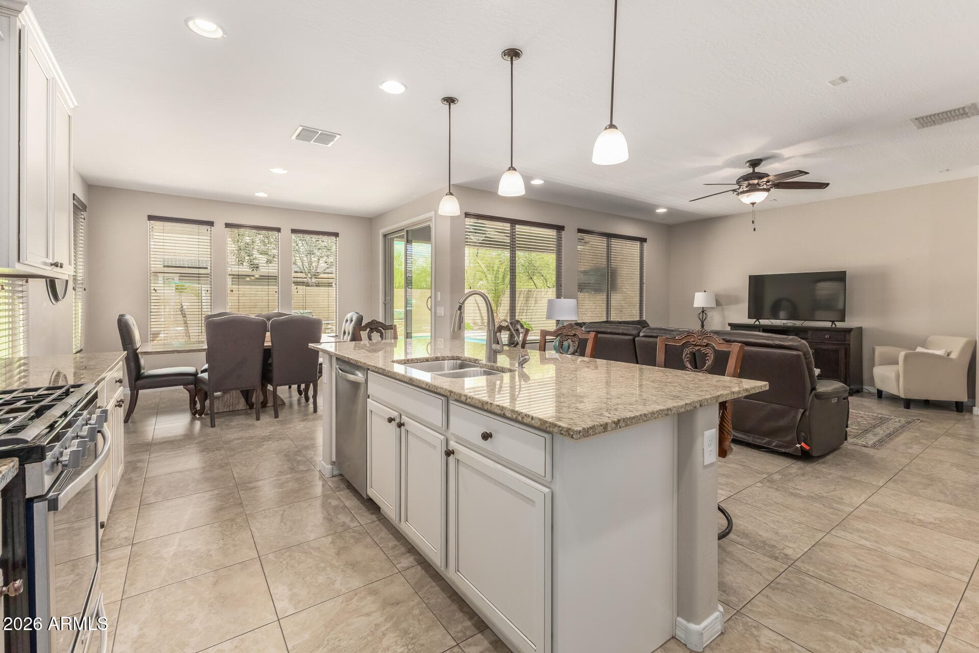 7562 E Plata Ave — photo 1