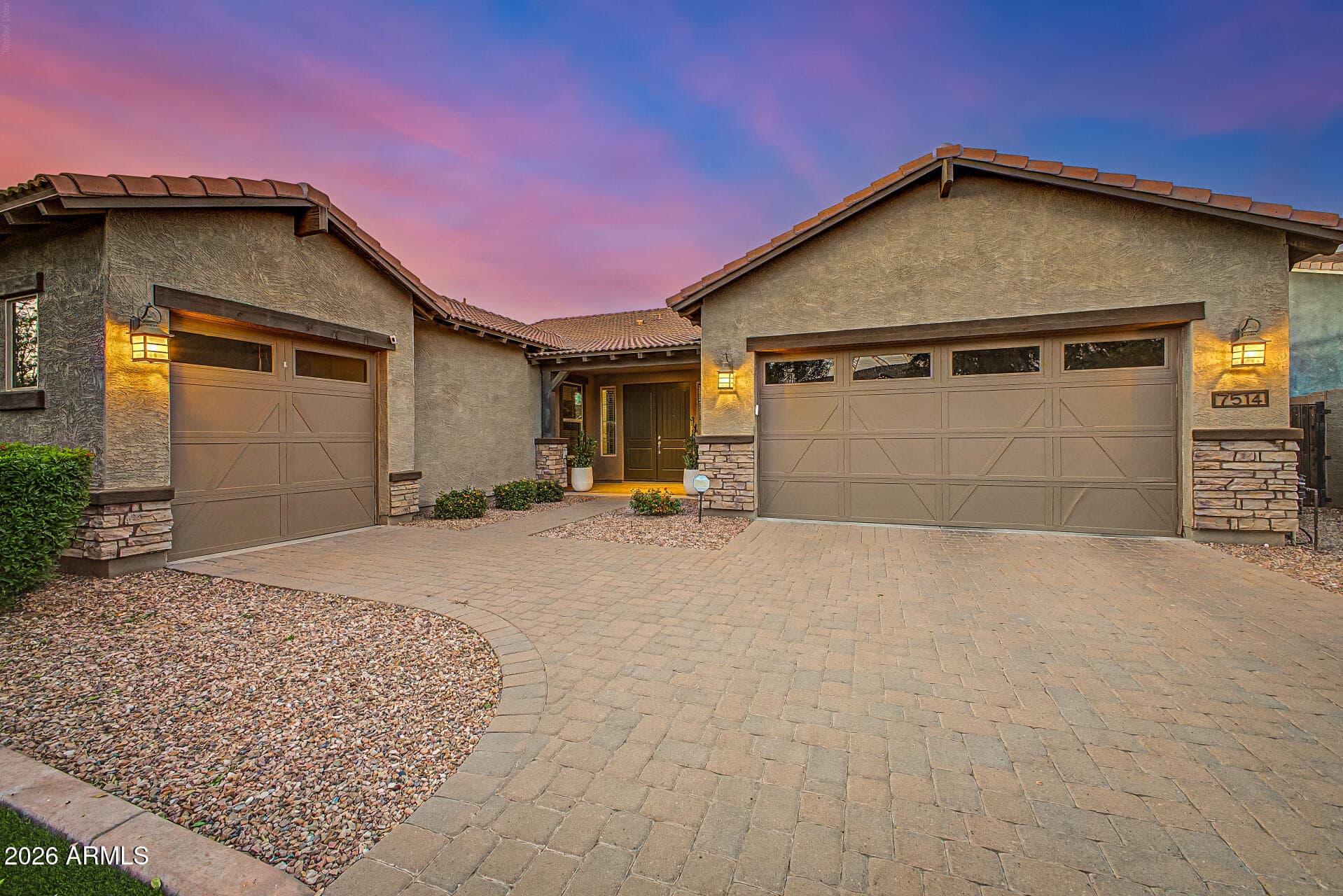 7514 E Posada Ave — photo 2