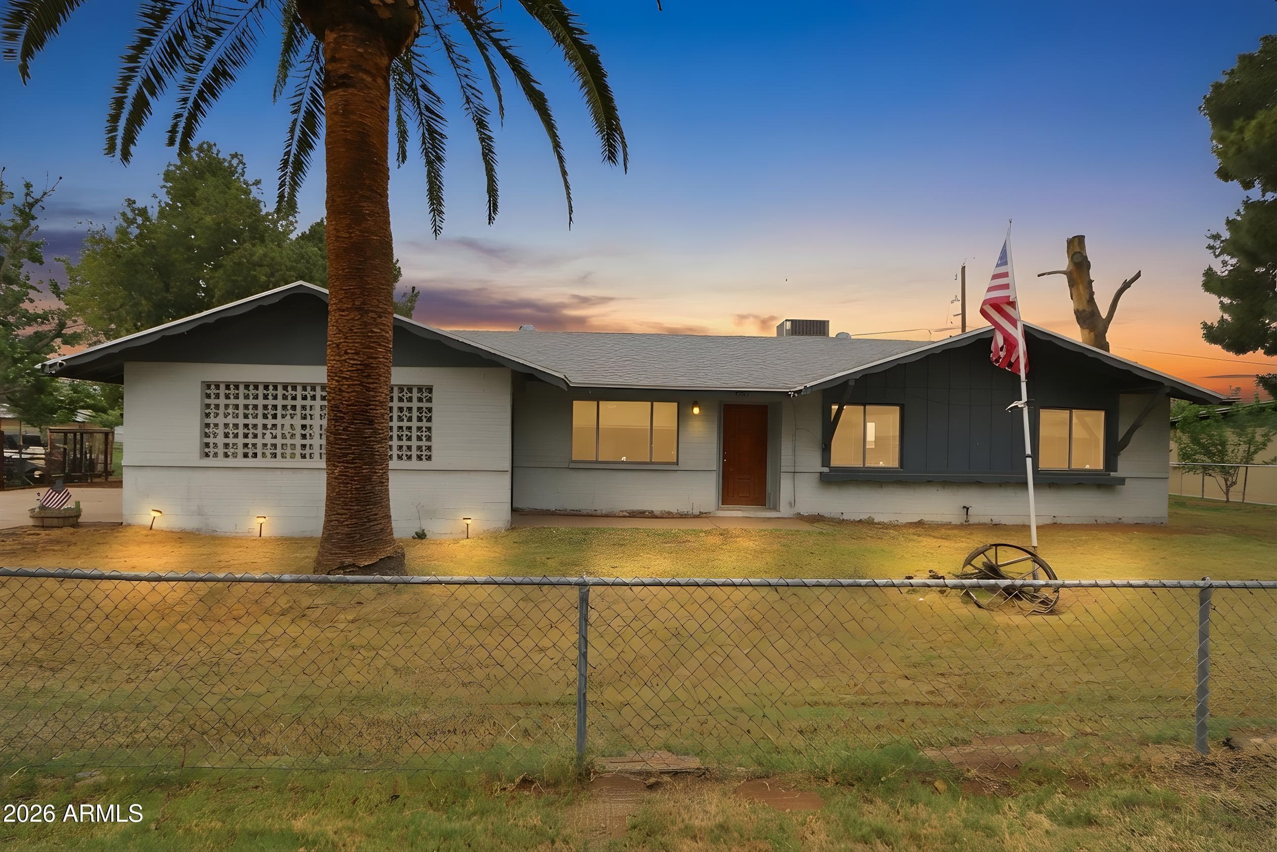 12946 W Hidalgo Ave — photo 1