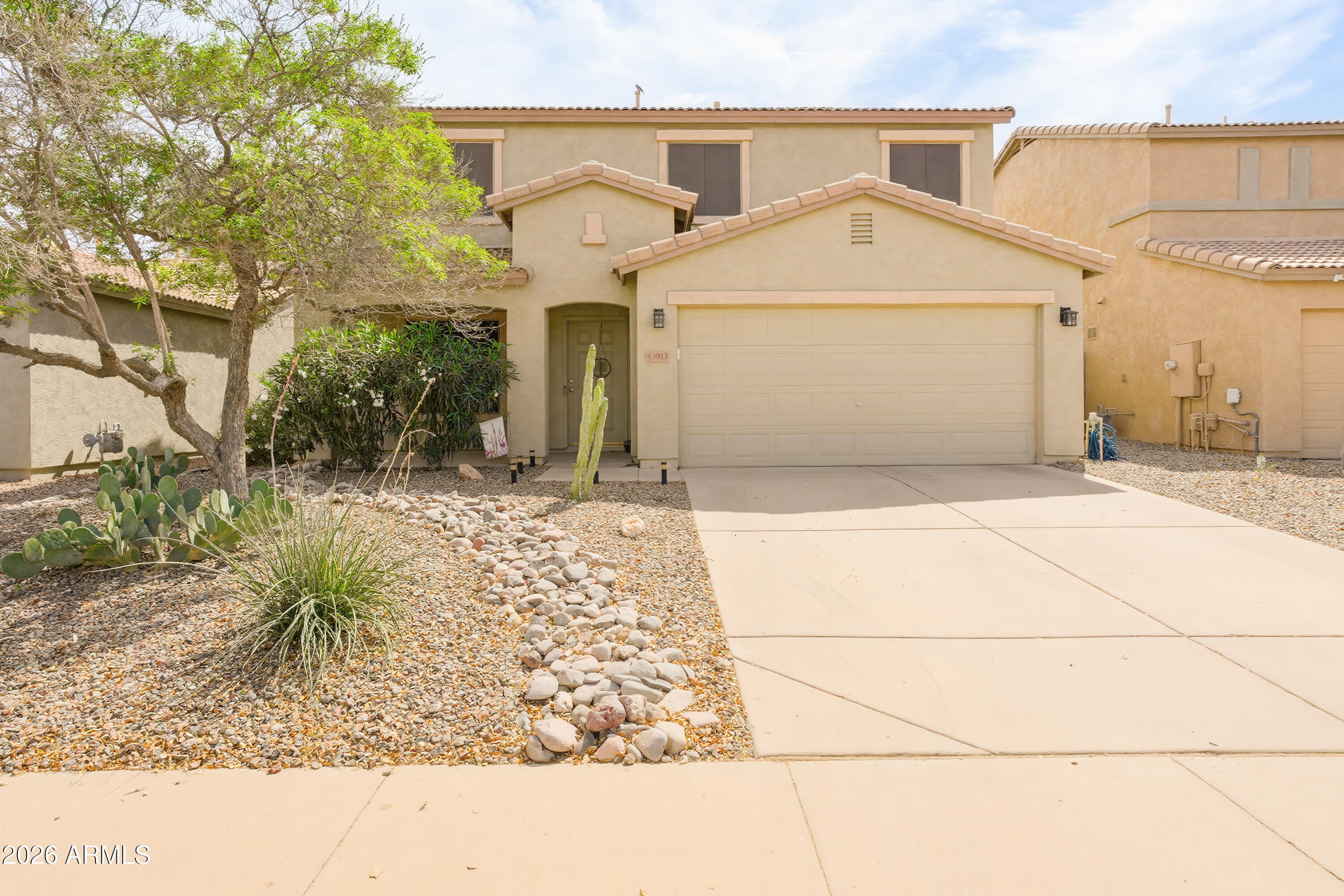 43913 W Colby Dr — photo 1