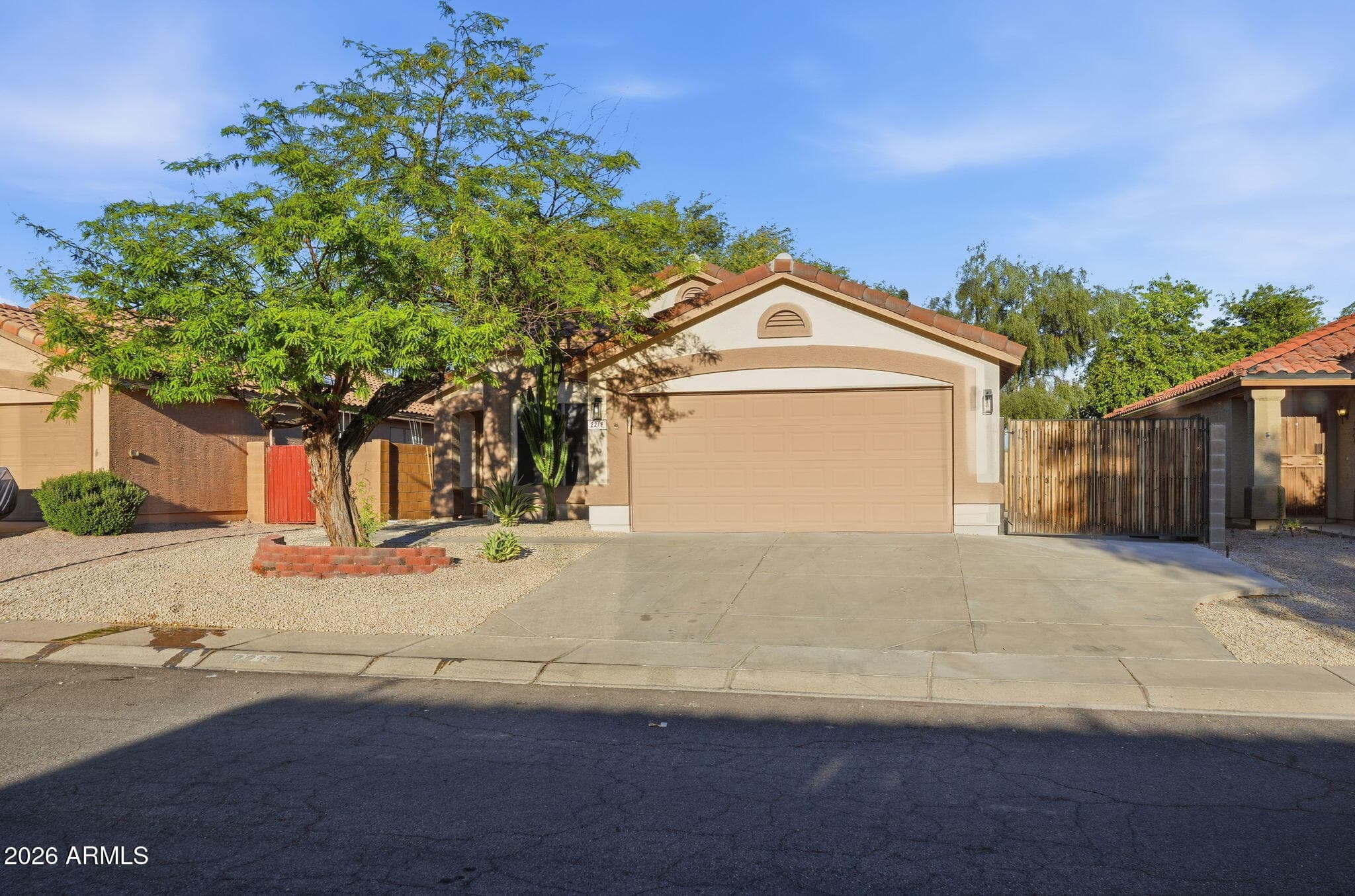 2219 S Palo Verde Dr — photo 1
