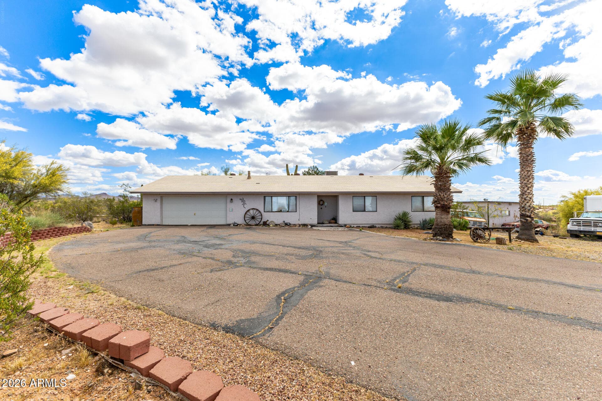 41615 W U.s. Hwy 60 89 Ave — photo 2
