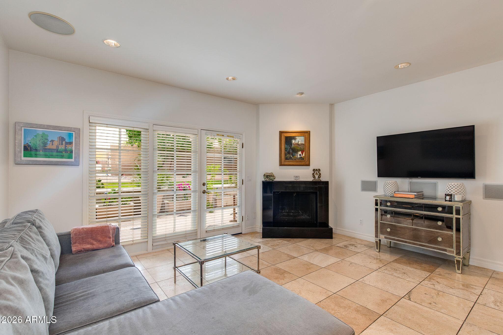 6227 N 30TH WAY - Photo 2