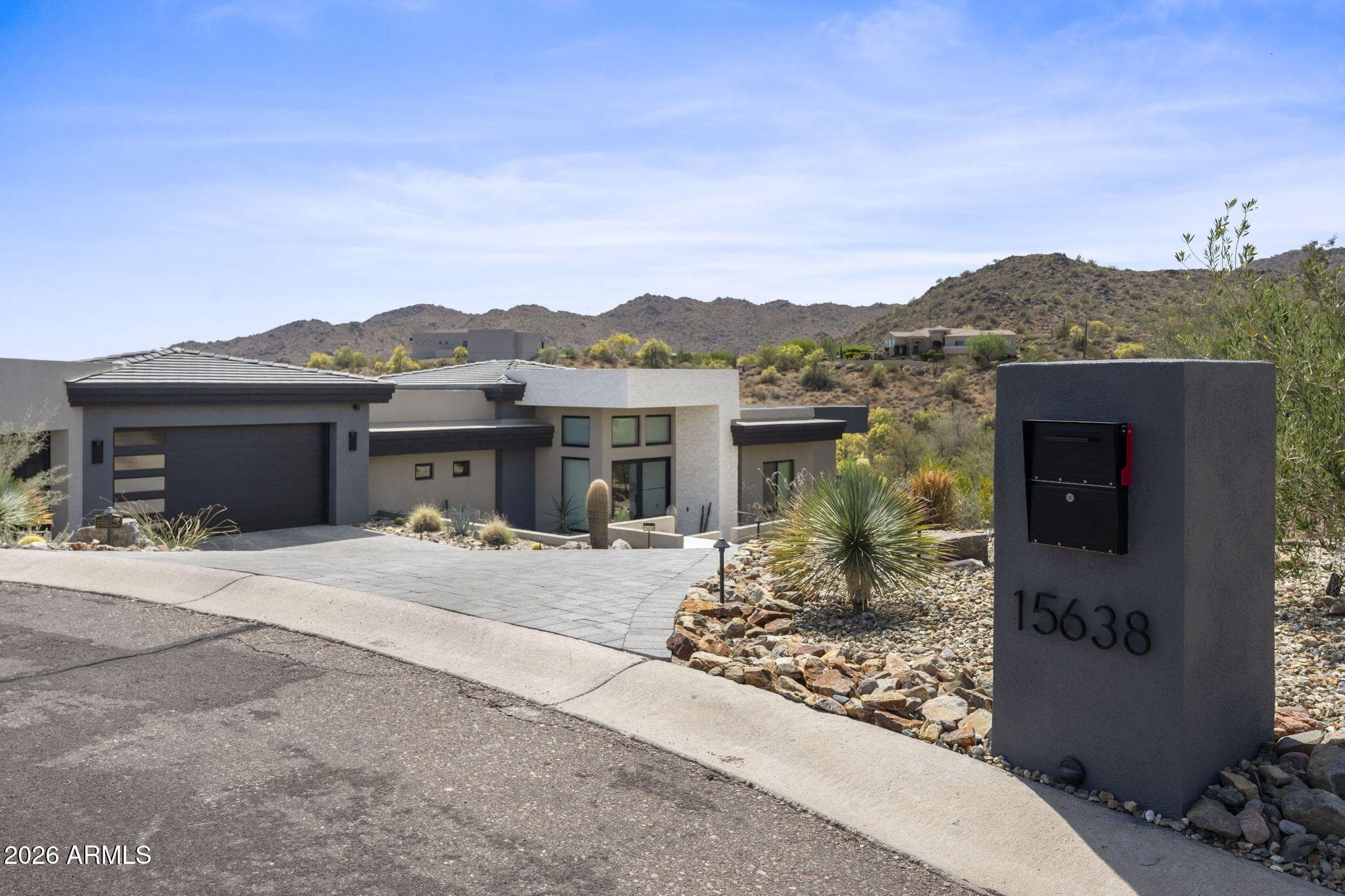 15638 N Cholula Dr — photo 2