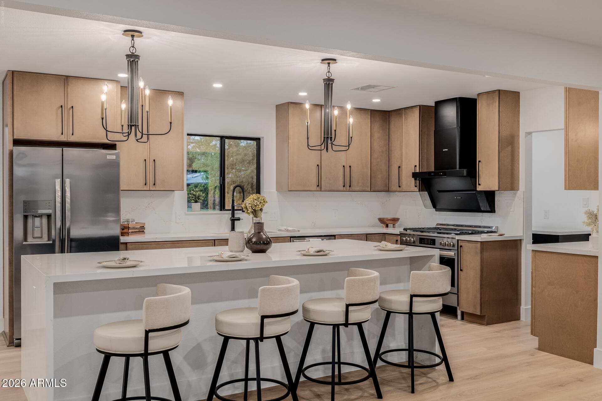 1111 W Townley Ave — photo 1