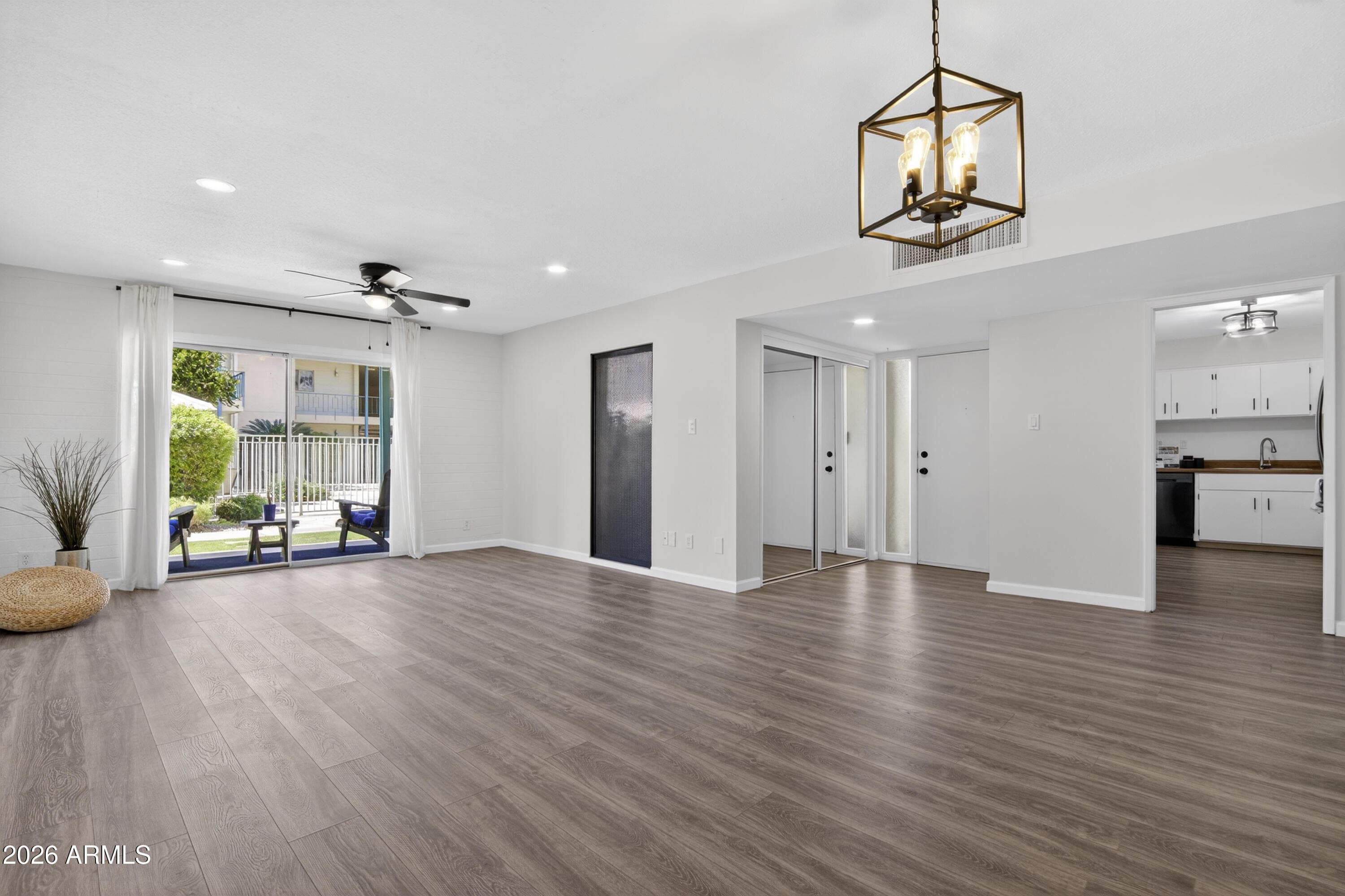 3655 N 5th Ave 105 — photo 2