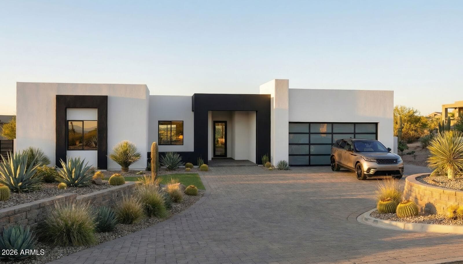 47818 N 27th Ave — photo 1