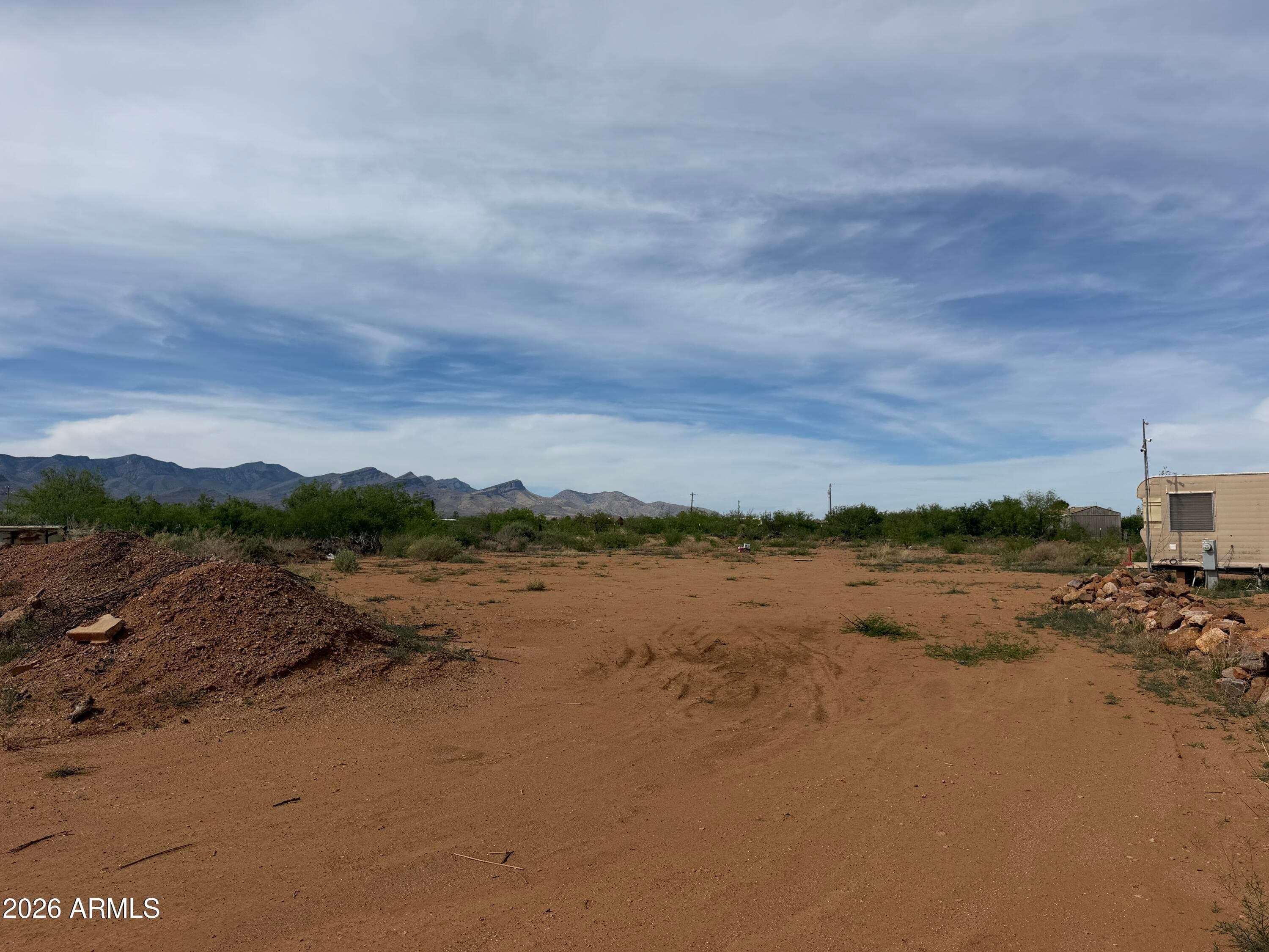 423 E Camino De Pampas -- — photo 2