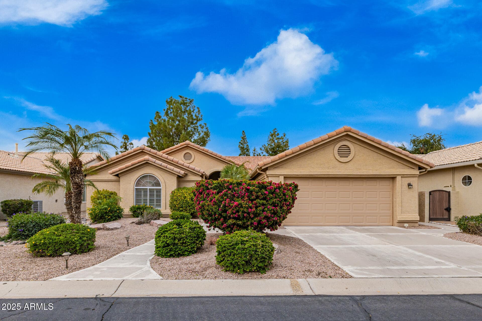 9430 E Nacoma Dr — photo 2