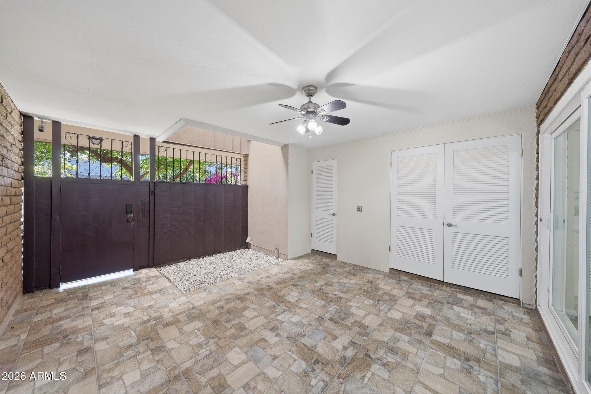 10 W NORTHERN AVE - Photo 5