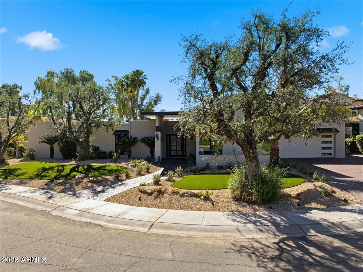 7643 E Via Del Placito -- — photo 2