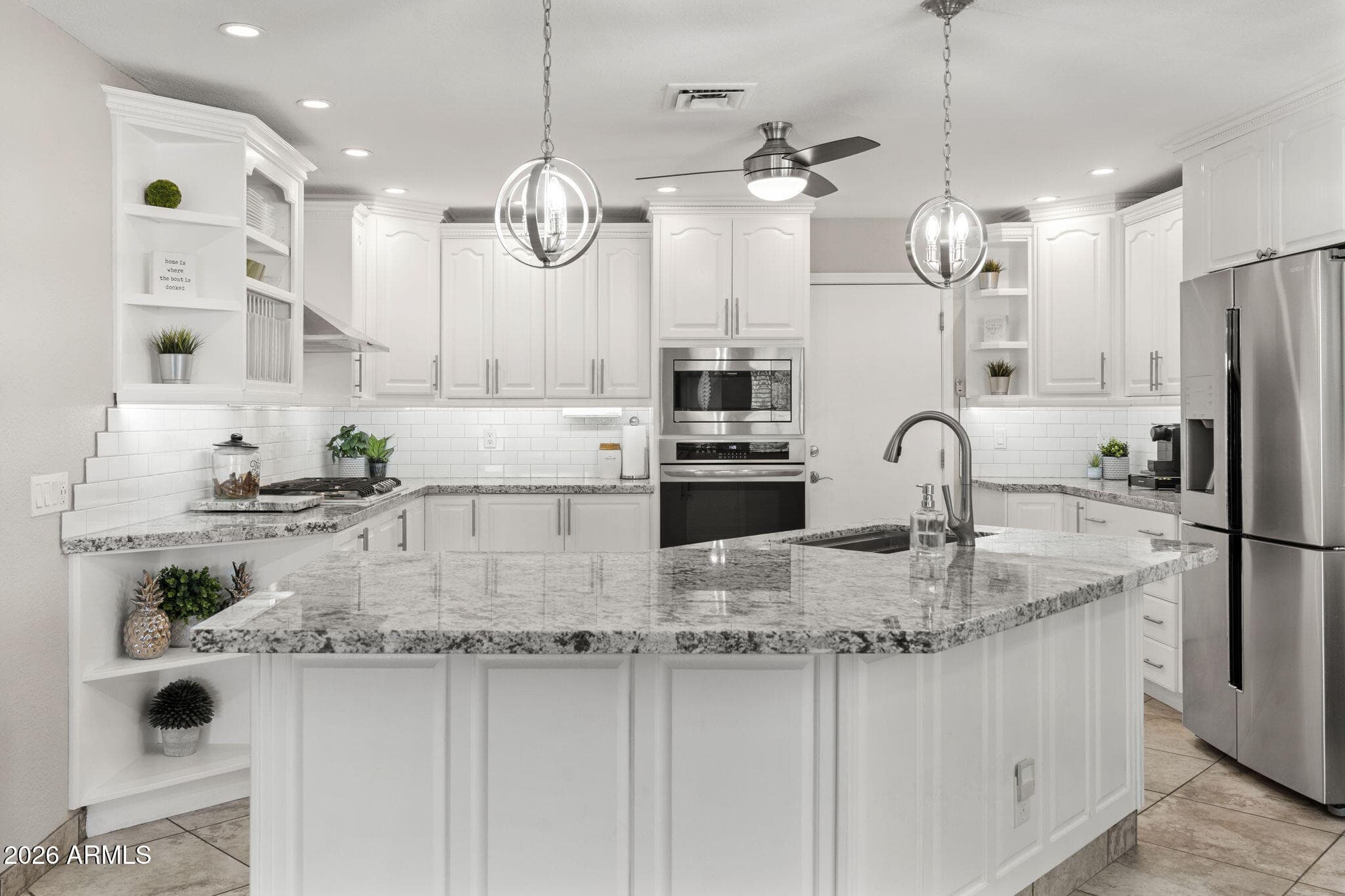 3406 E Wildwood Dr — photo 2