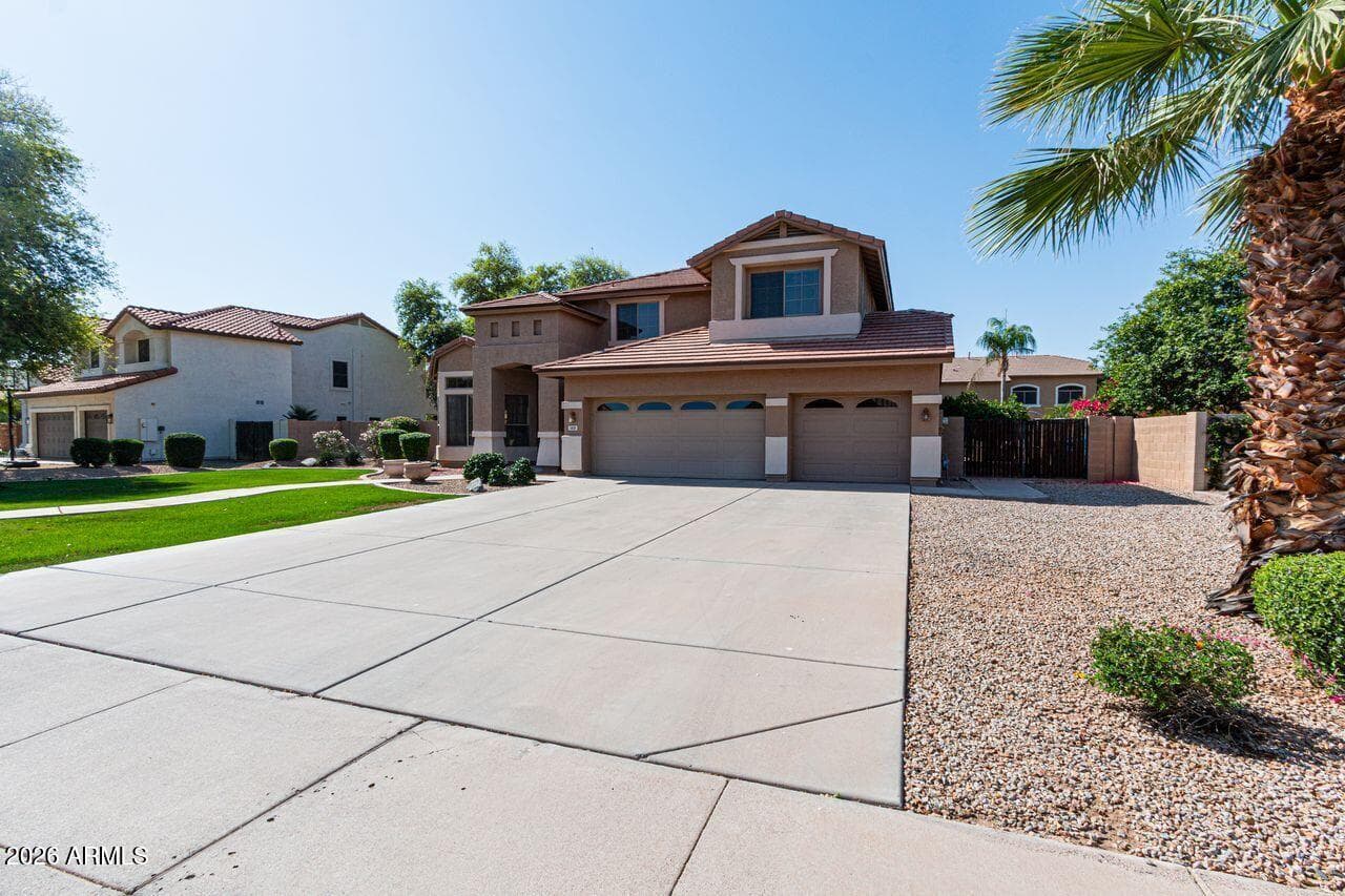 149 E Canyon Creek Dr — photo 1