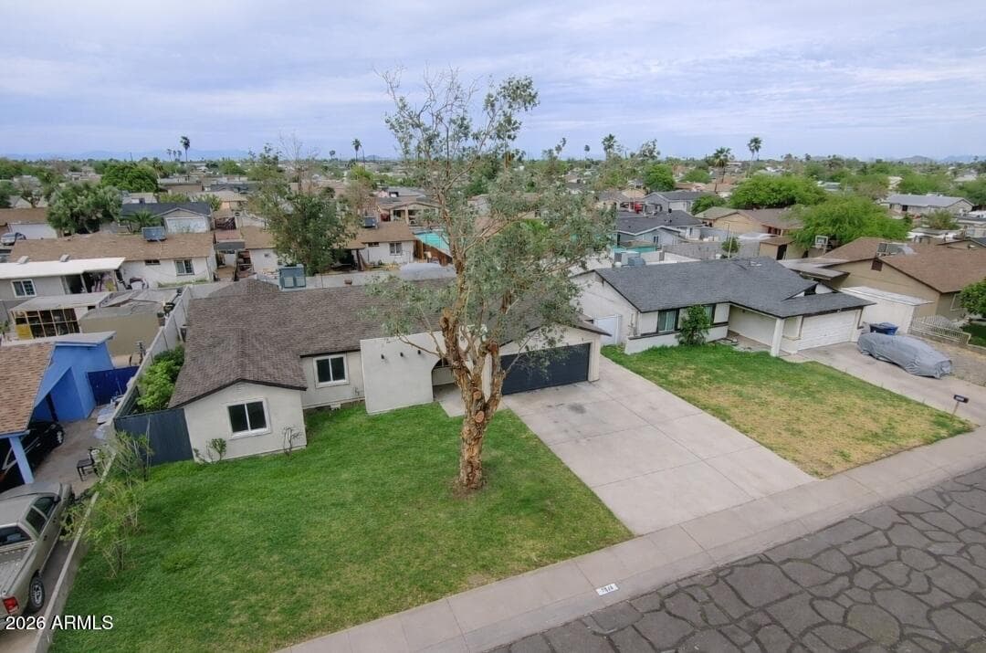 7946 W Coolidge St — photo 31