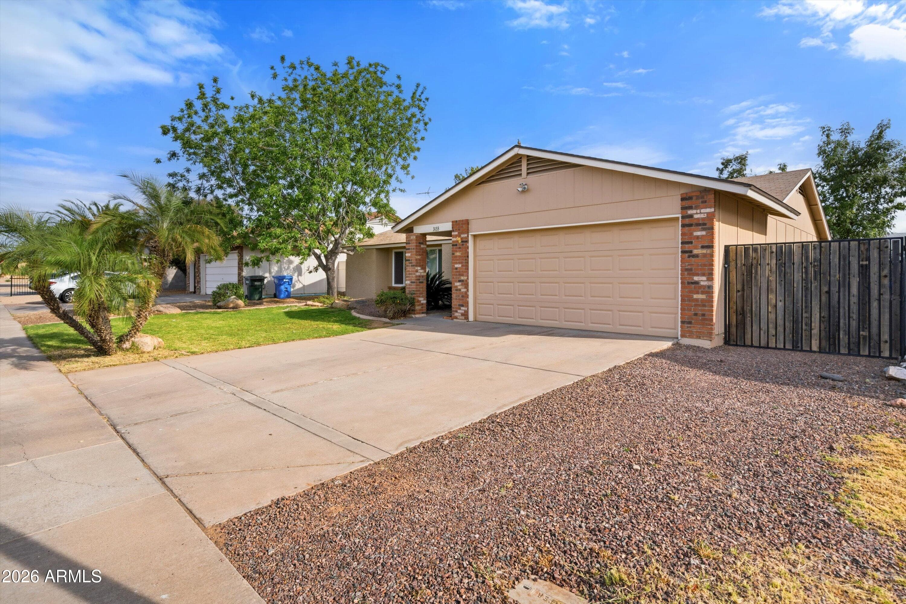 3133 E John Cabot Dr — photo 1