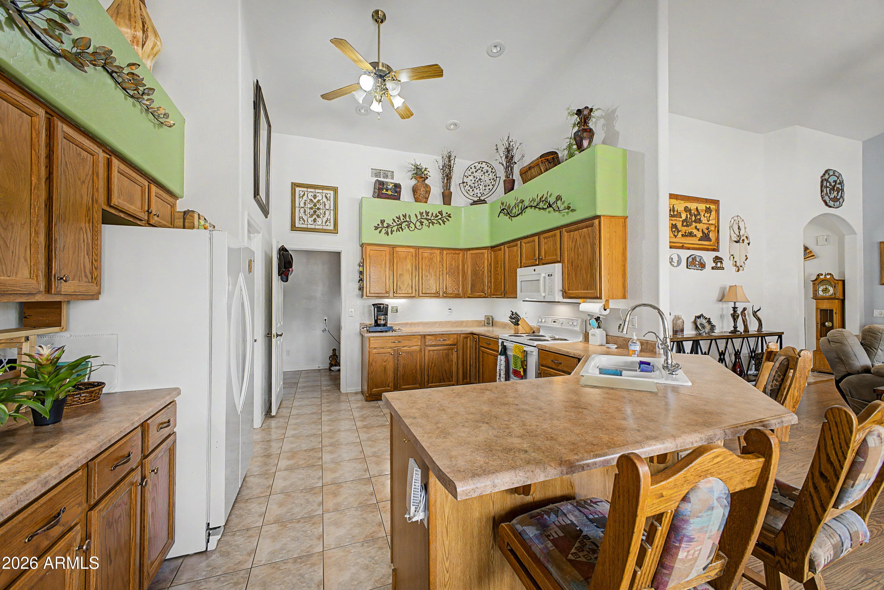 19336 E Avenida Del Valle -- — photo 2