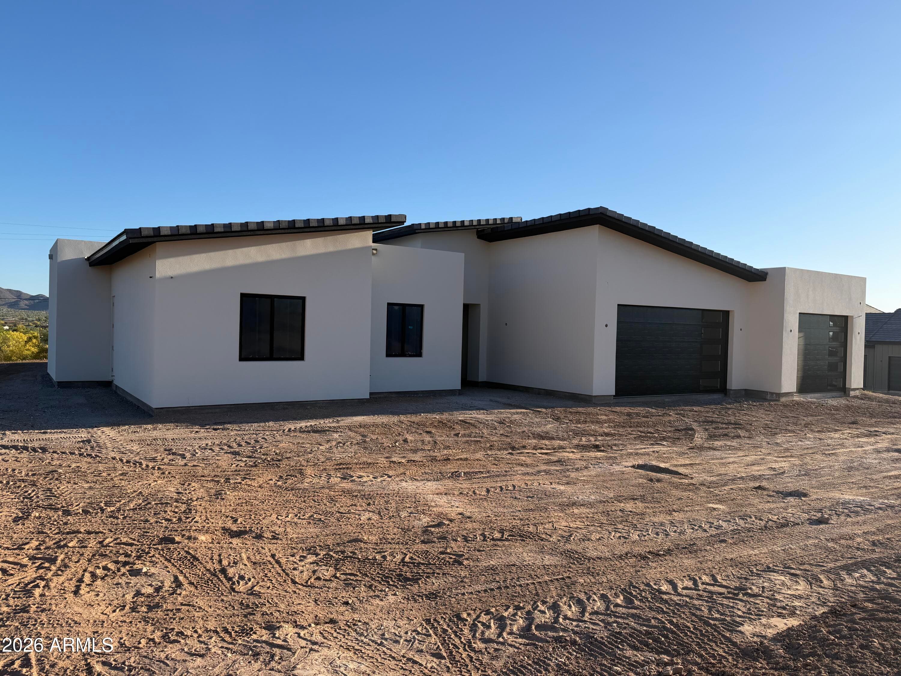 1636 W Donatello Dr — photo 2