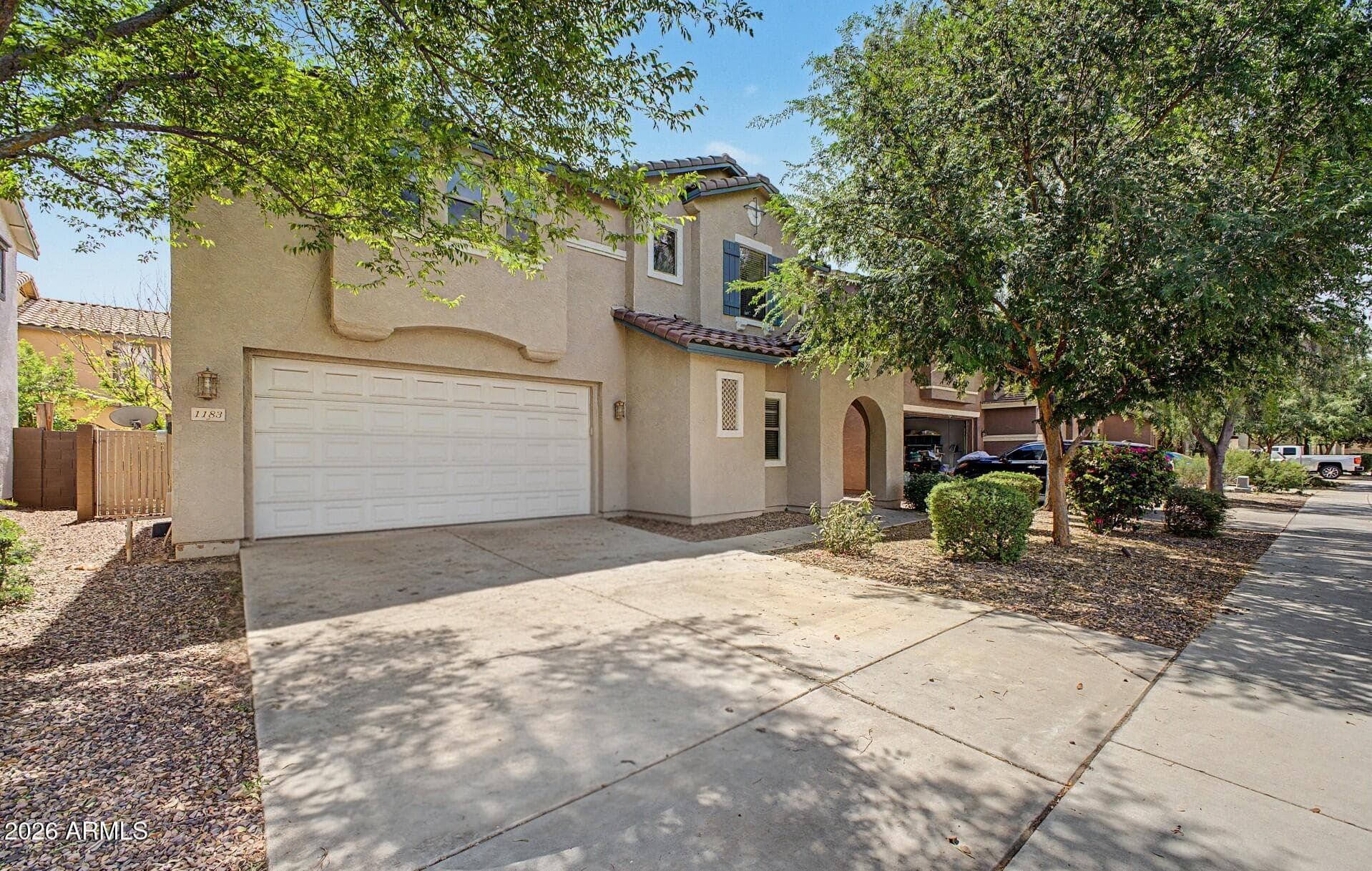 1183 E Canyon Creek Dr — photo 2