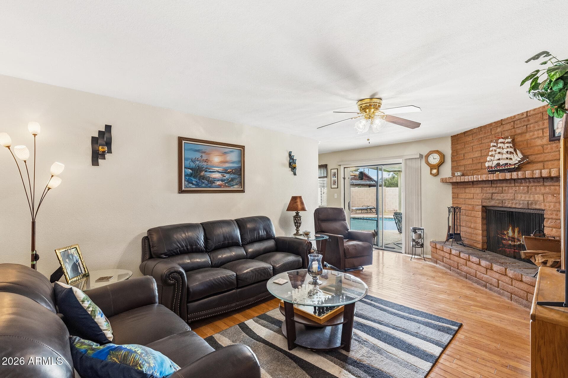 4732 W Altadena Ave — photo 2