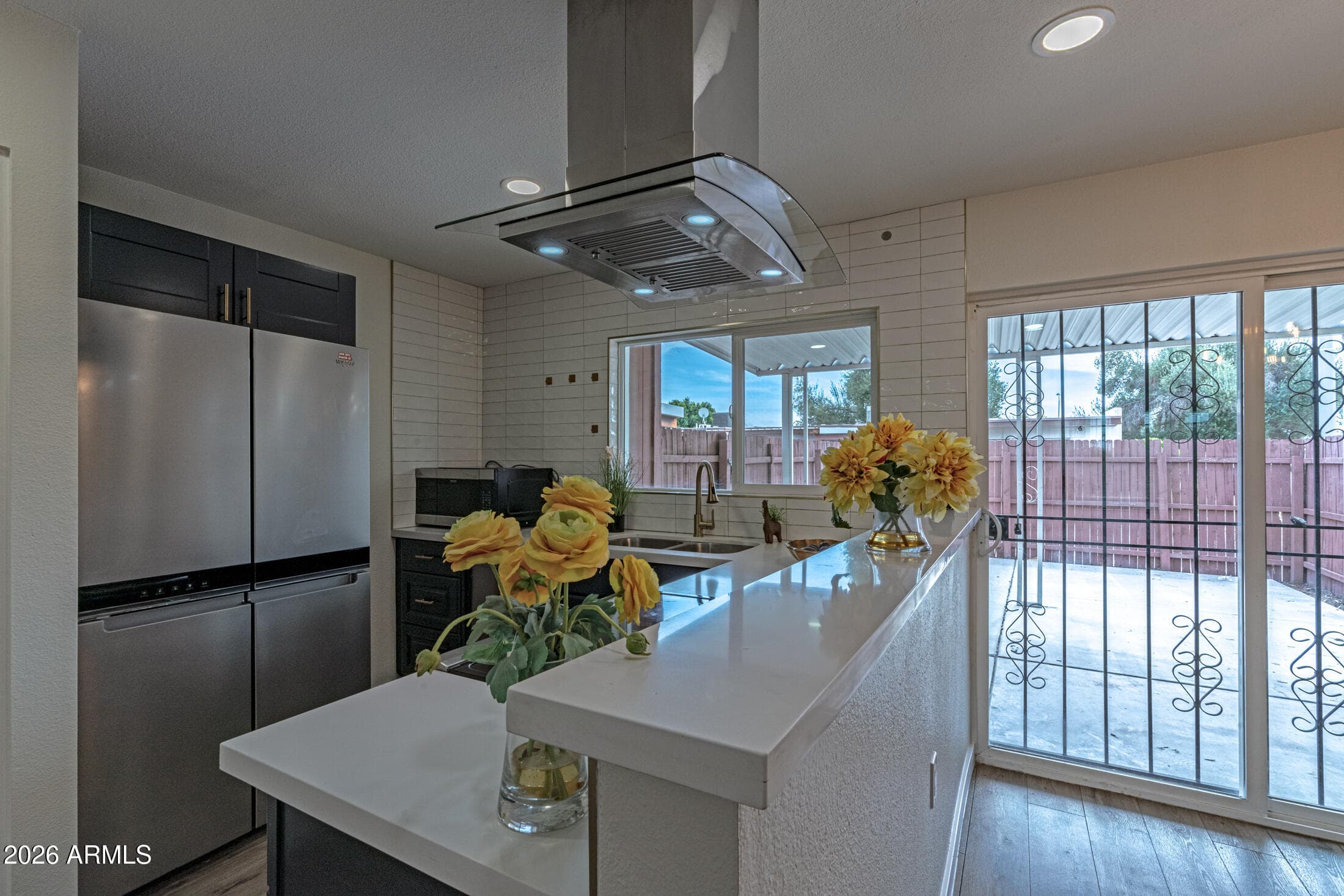 4662 W Krall St — photo 1