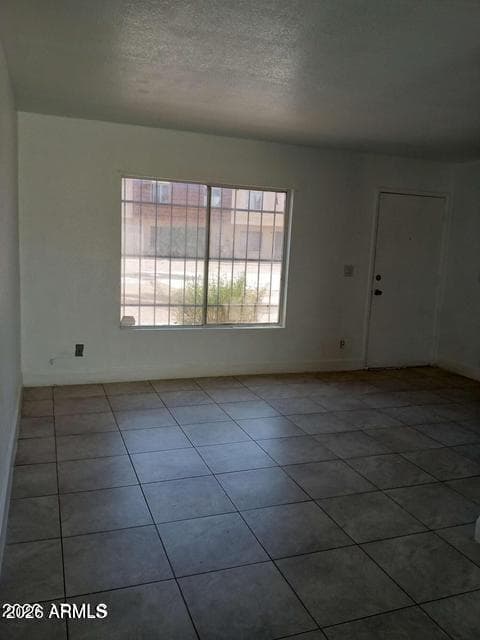 3605 W Bethany Home Rd 13 — photo 2