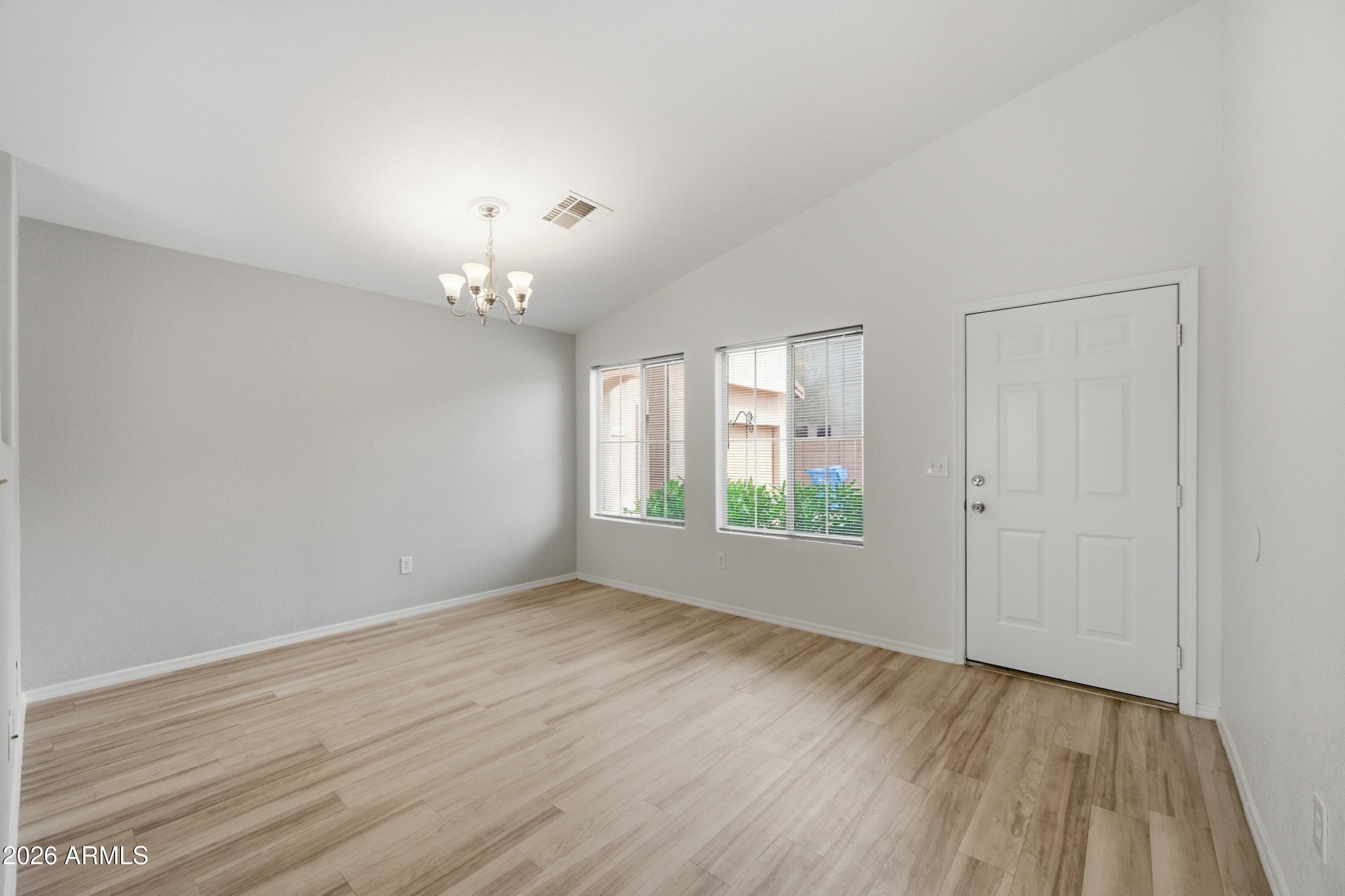 21862 N 40th Pl — photo 2