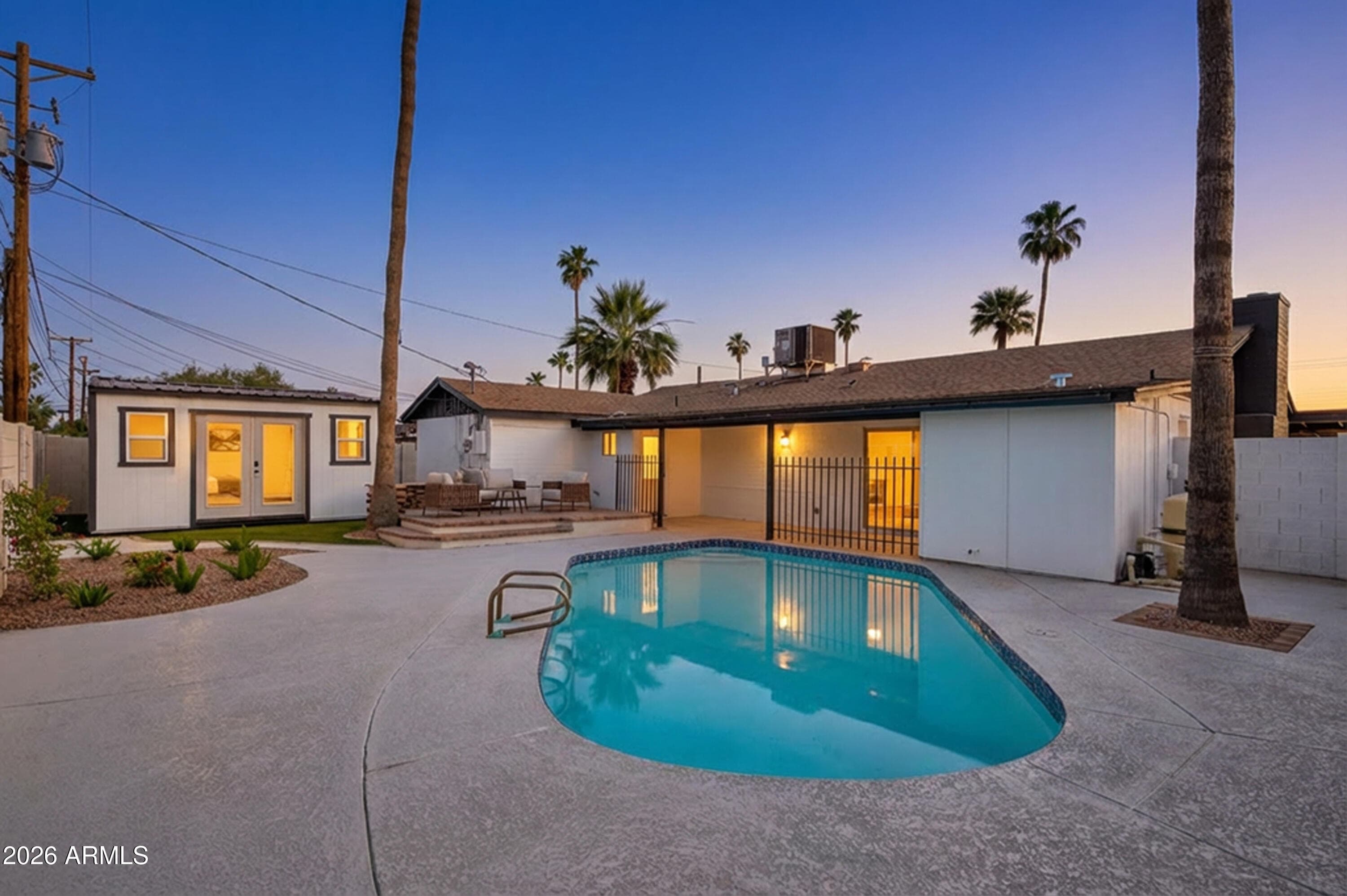 6932 E Latham St — photo 2