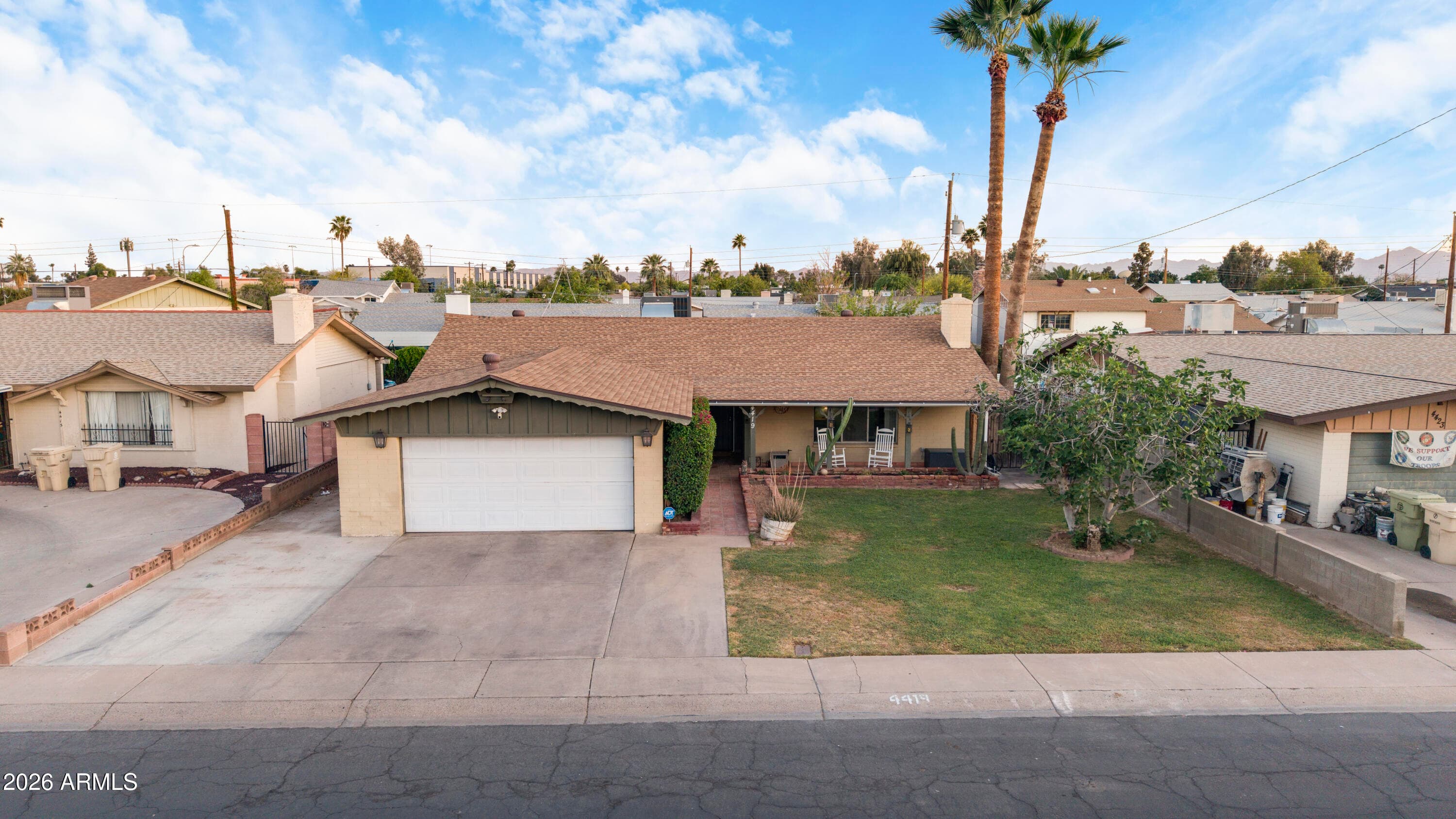 4419 W Keim Dr — photo 1