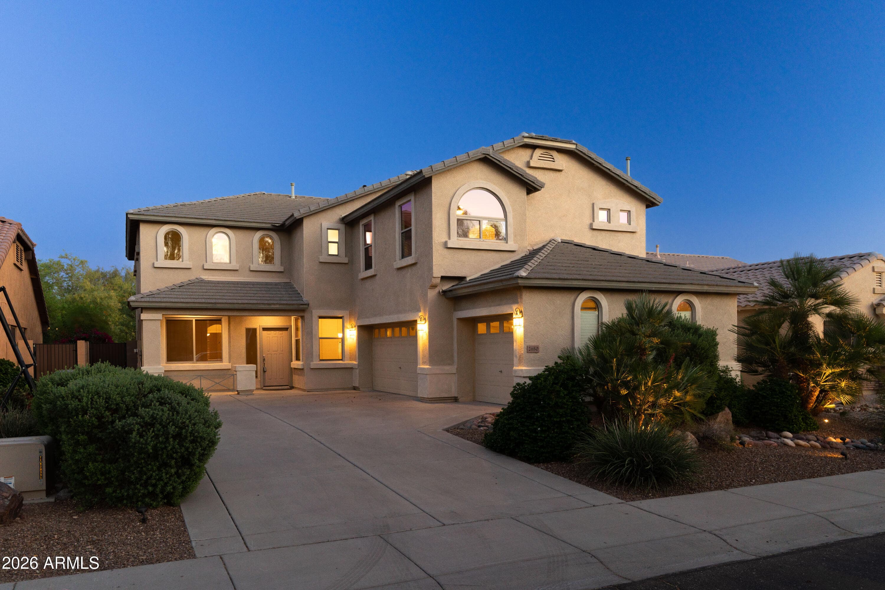 2650 E Bear Creek Ln — photo 1