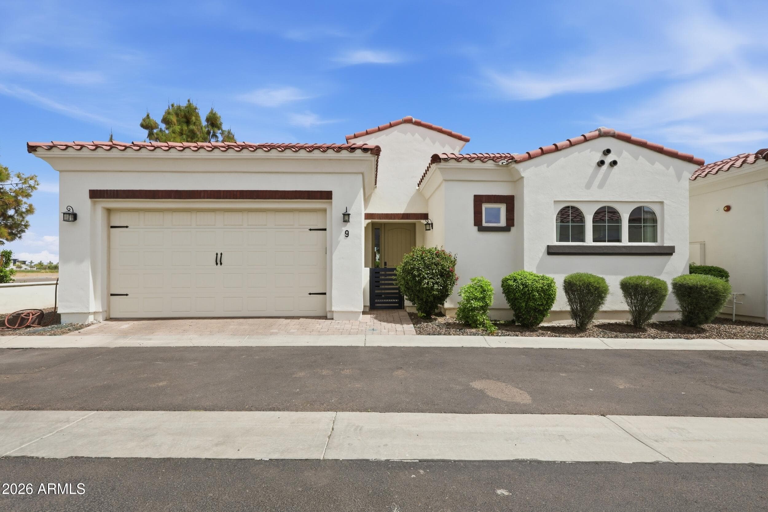 2777 W Queen Creek Rd 9 — photo 1