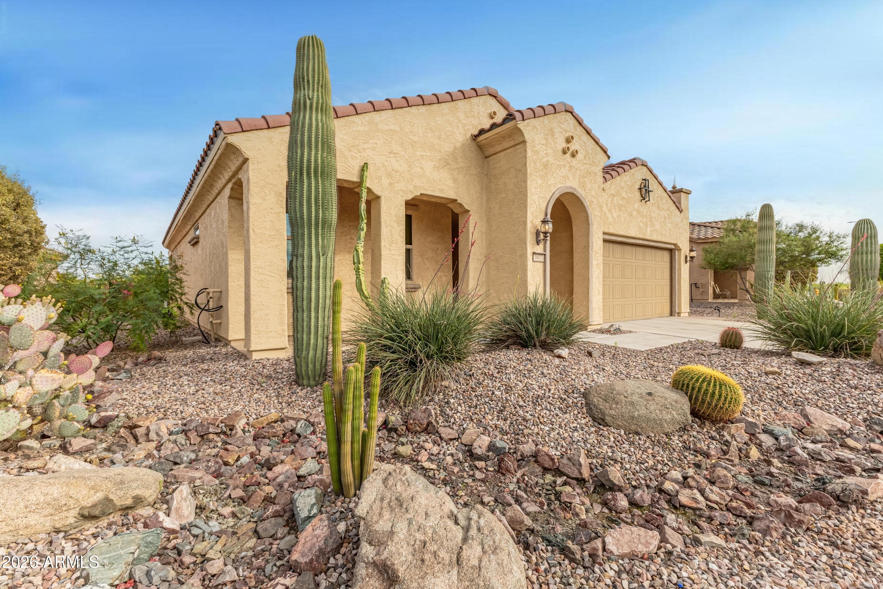 3877 N Smithsonian Dr — photo 2
