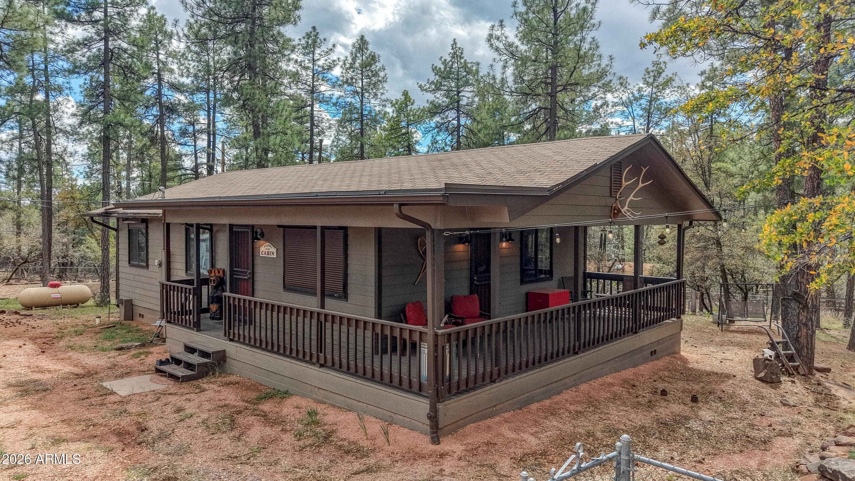 3830 N Pine Rd — photo 1