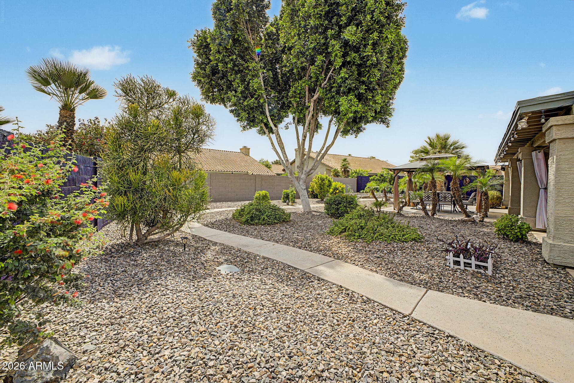 159 E Courtney Ln — photo 32
