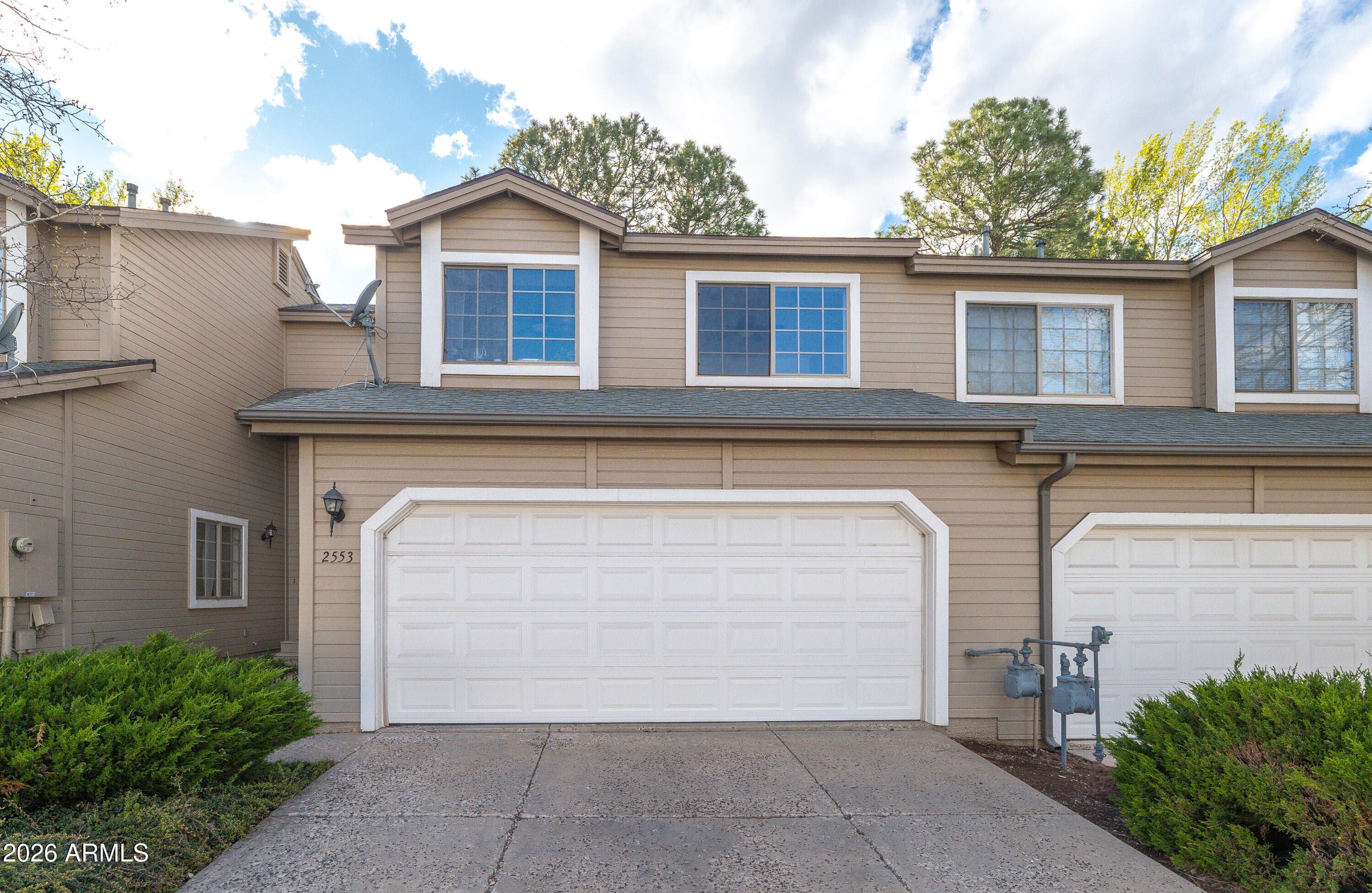 2553 S EUREKA LN - Photo 3