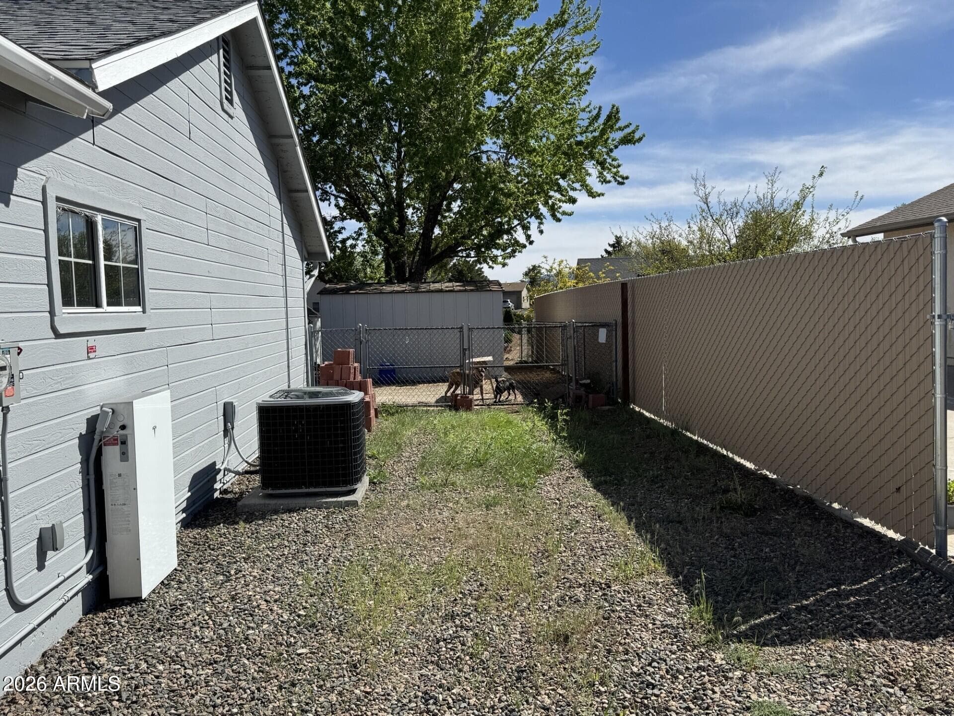 8901 E Rowel Dr — photo 2