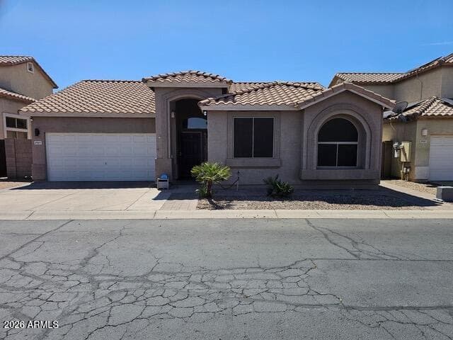 8927 E Carlton Ave — photo 1