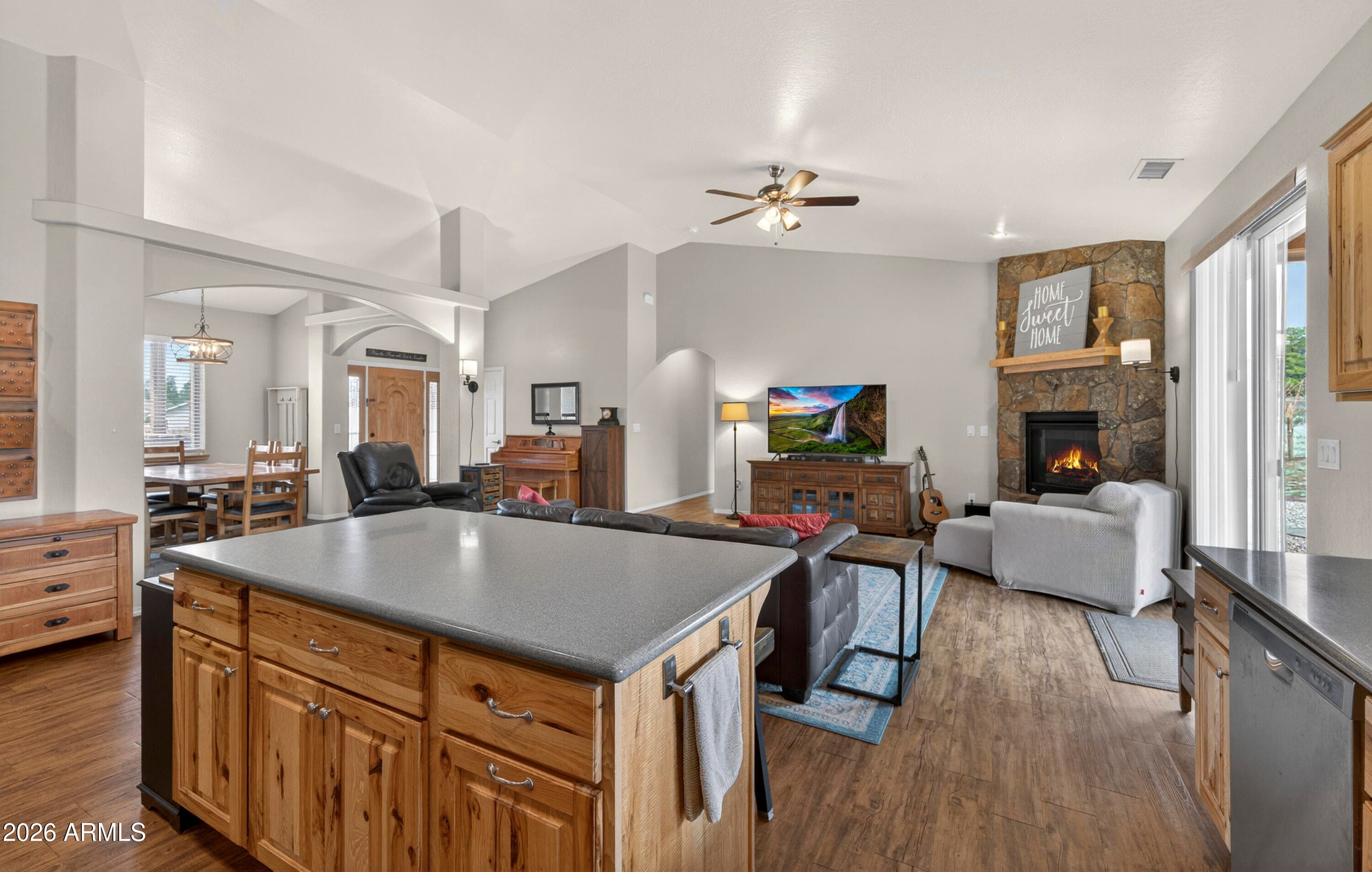 10418 LUNDIN RD - Photo 5