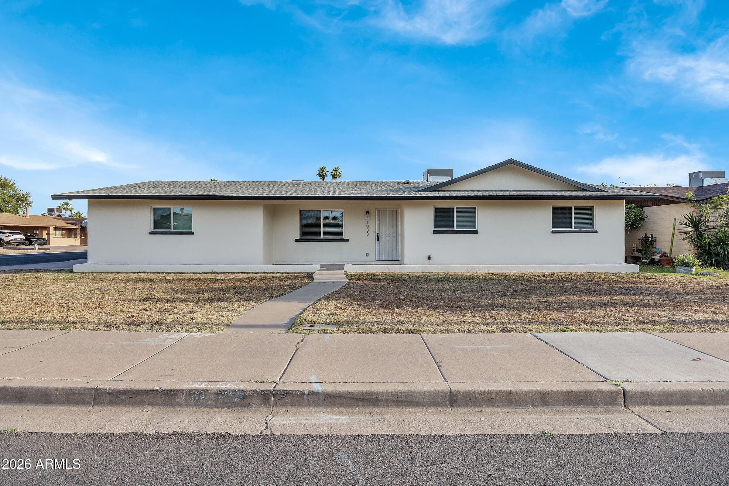 1033 W Rio Salado Parkway — photo 1