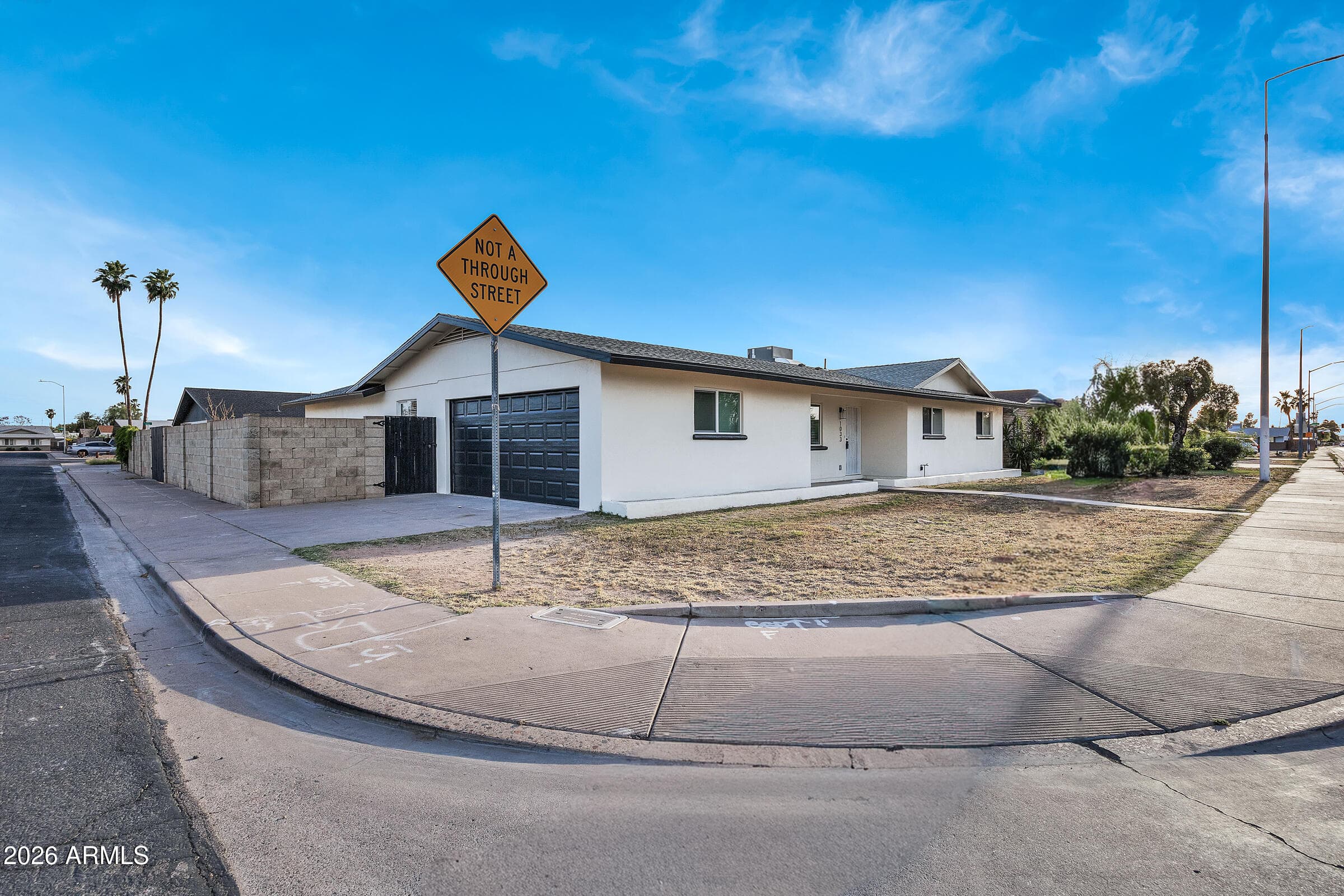 1033 W Rio Salado Parkway — photo 2