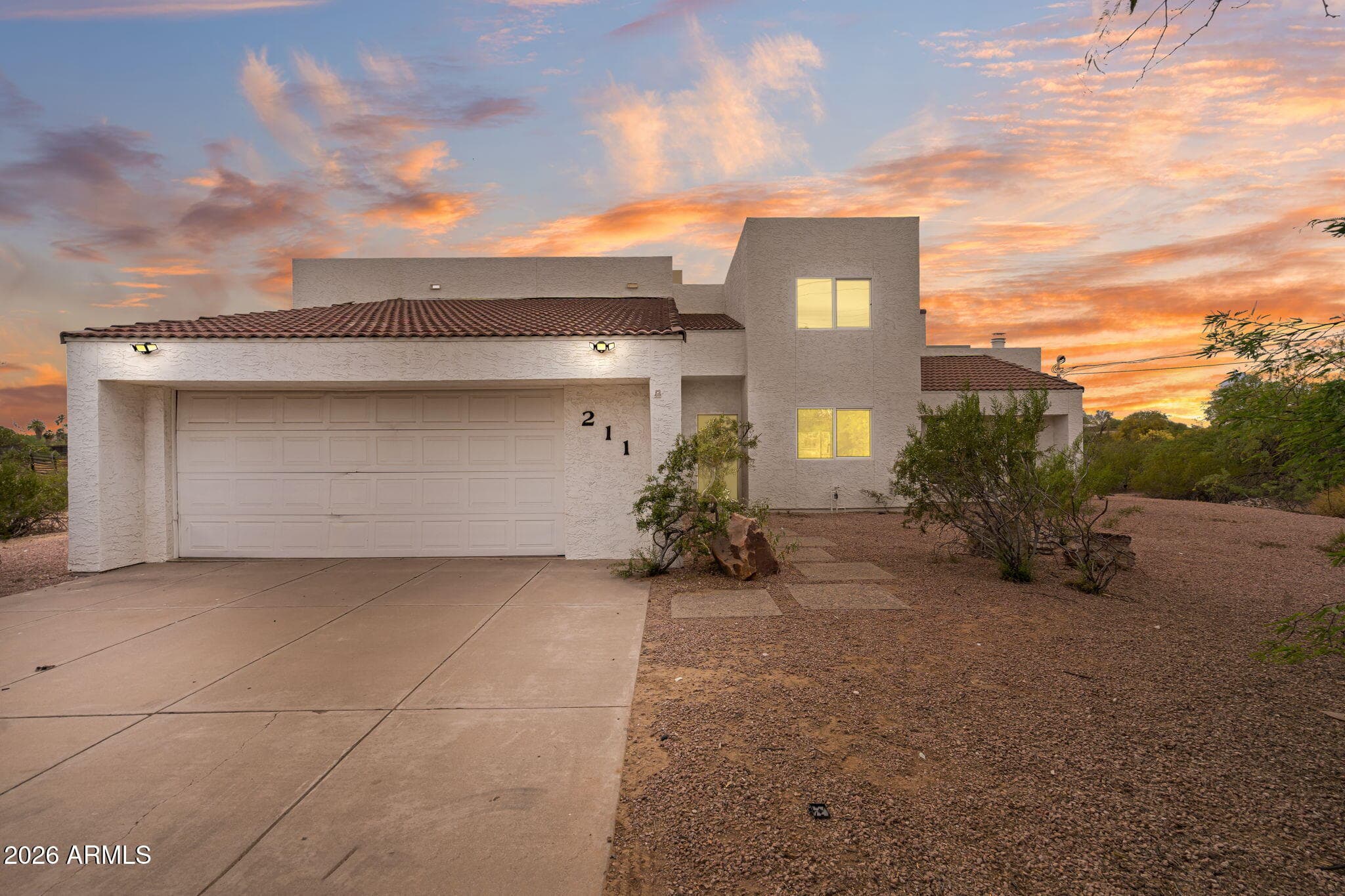 211 E CAMPO DESIERTO RD - Photo 1