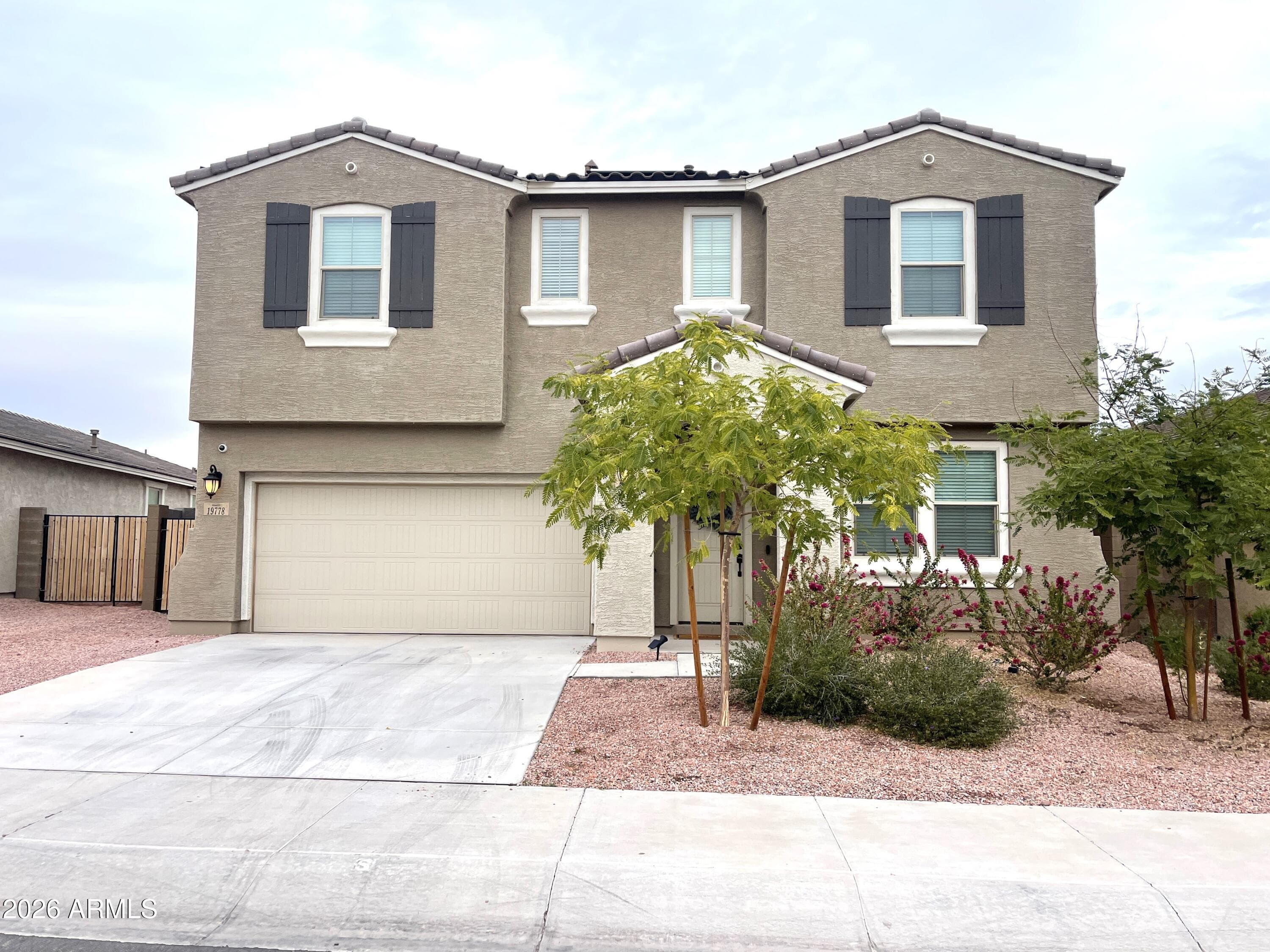 19778 W Verde Ln — photo 1