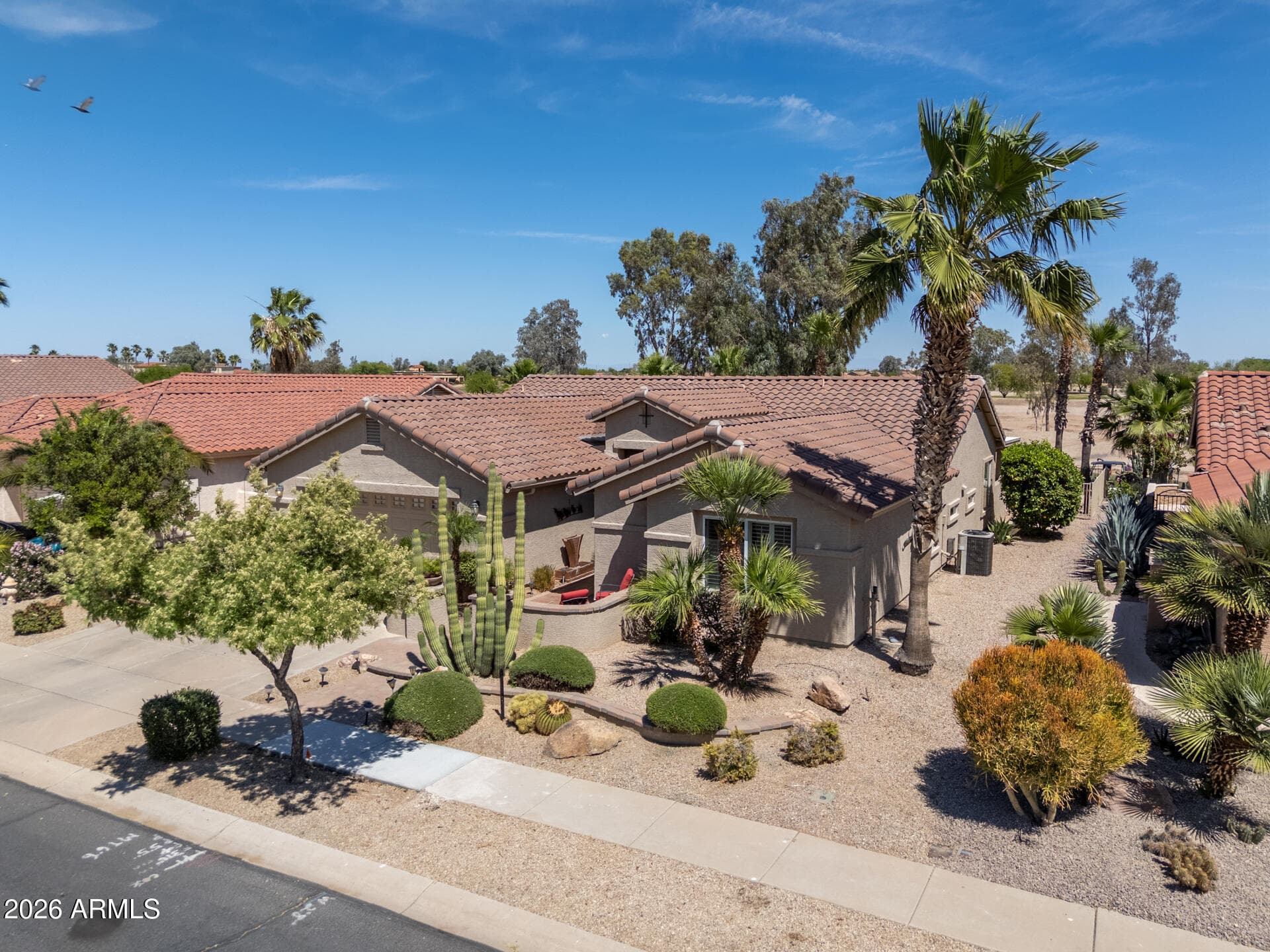110 S Laura Ln — photo 2