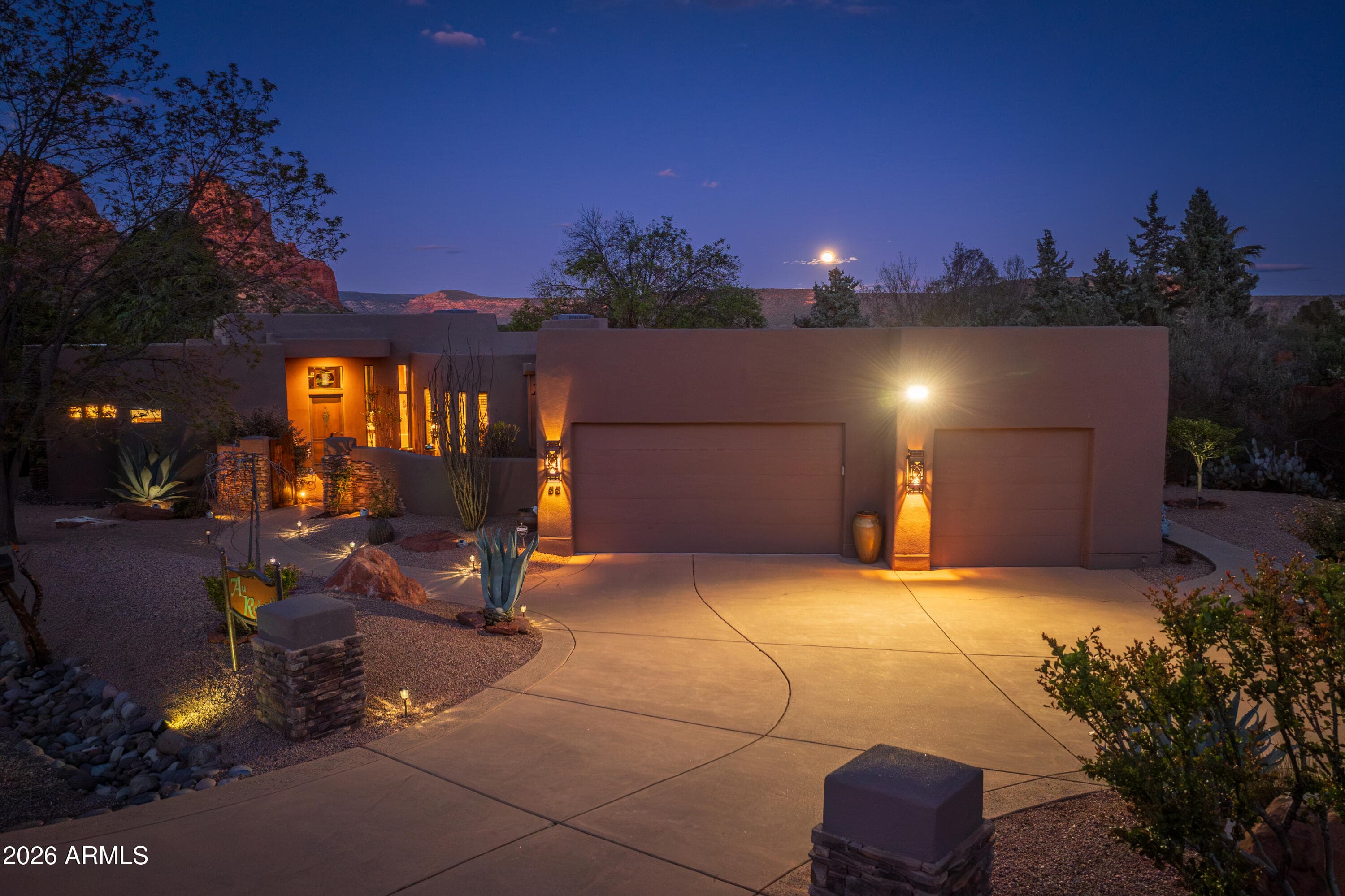 55 WHITE CEDAR DR - See more photos