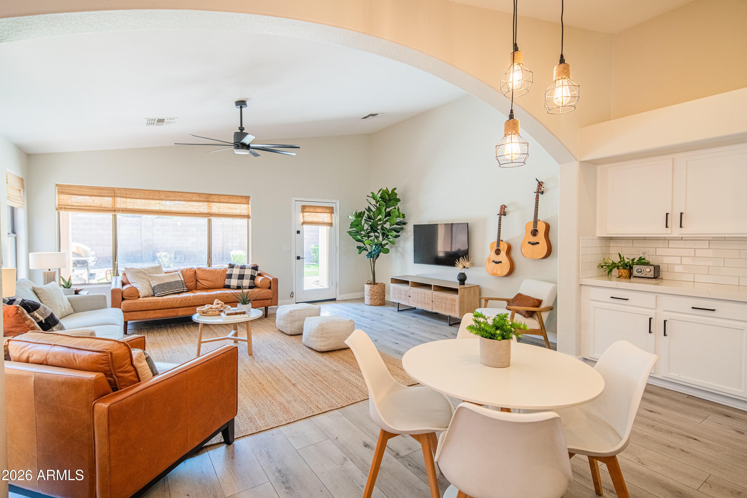 21139 E Camina Plata St — photo 2