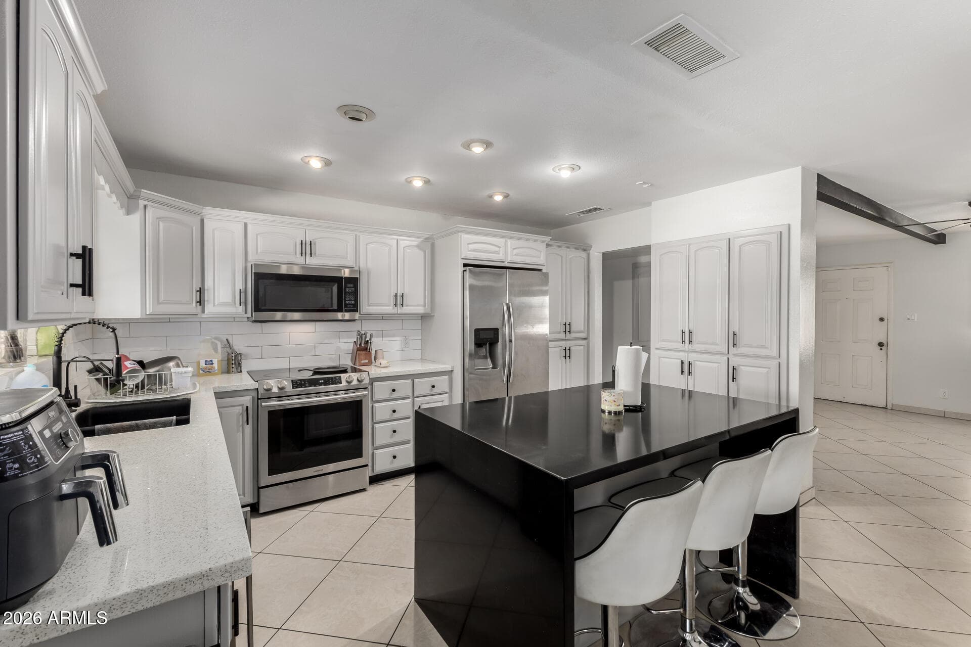 4019 N 60th Ave — photo 1