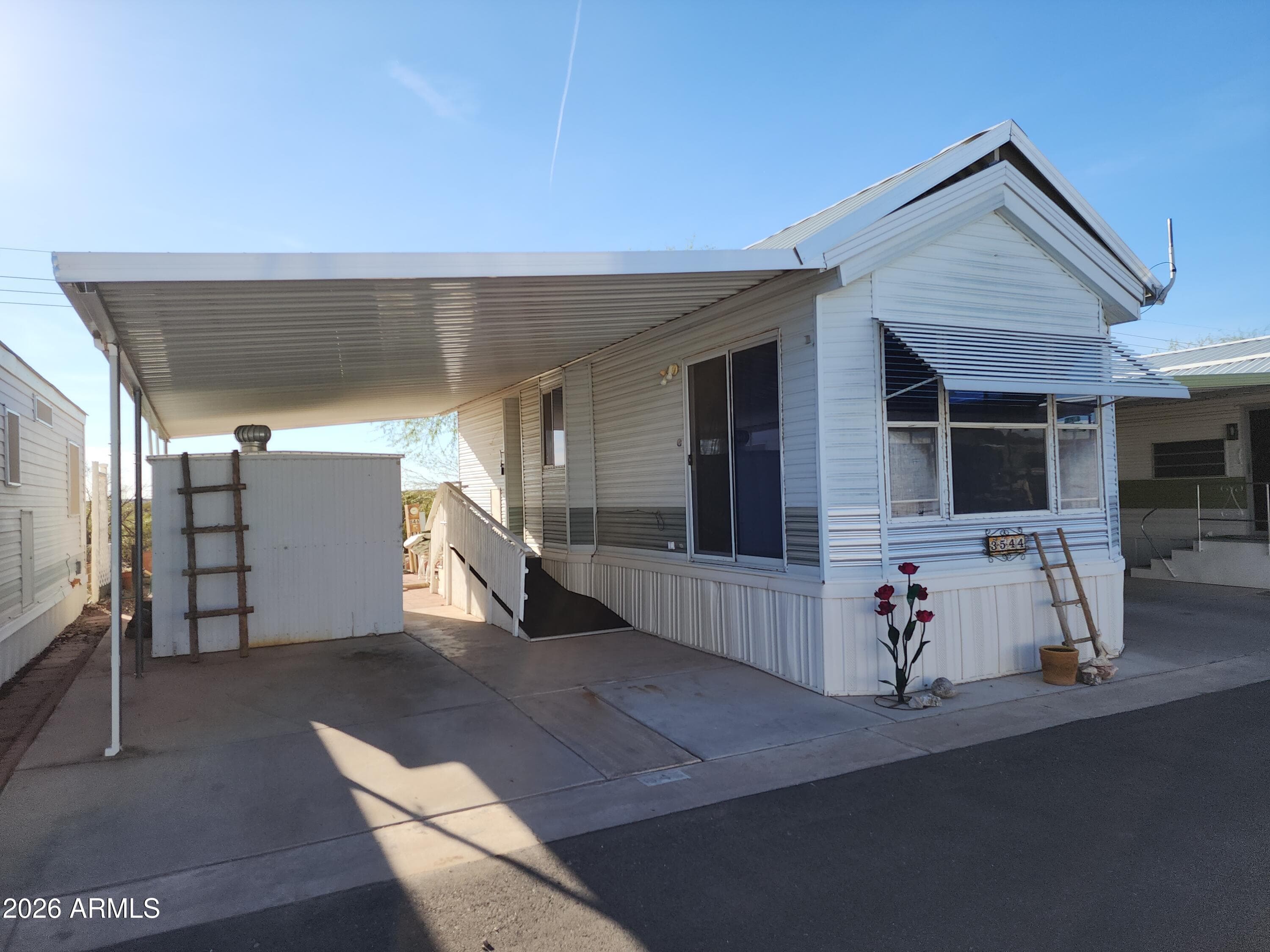 3544 N Chapparel Dr — photo 1