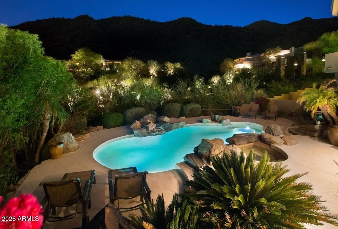4514 E Foothill Dr — photo 31