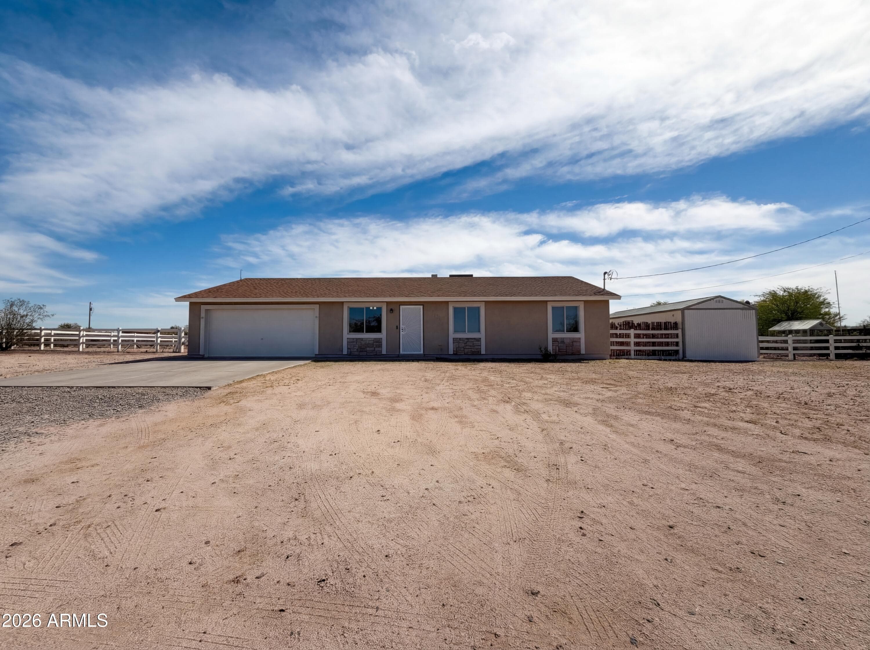 23115 E OXBOW DR - Photo 1