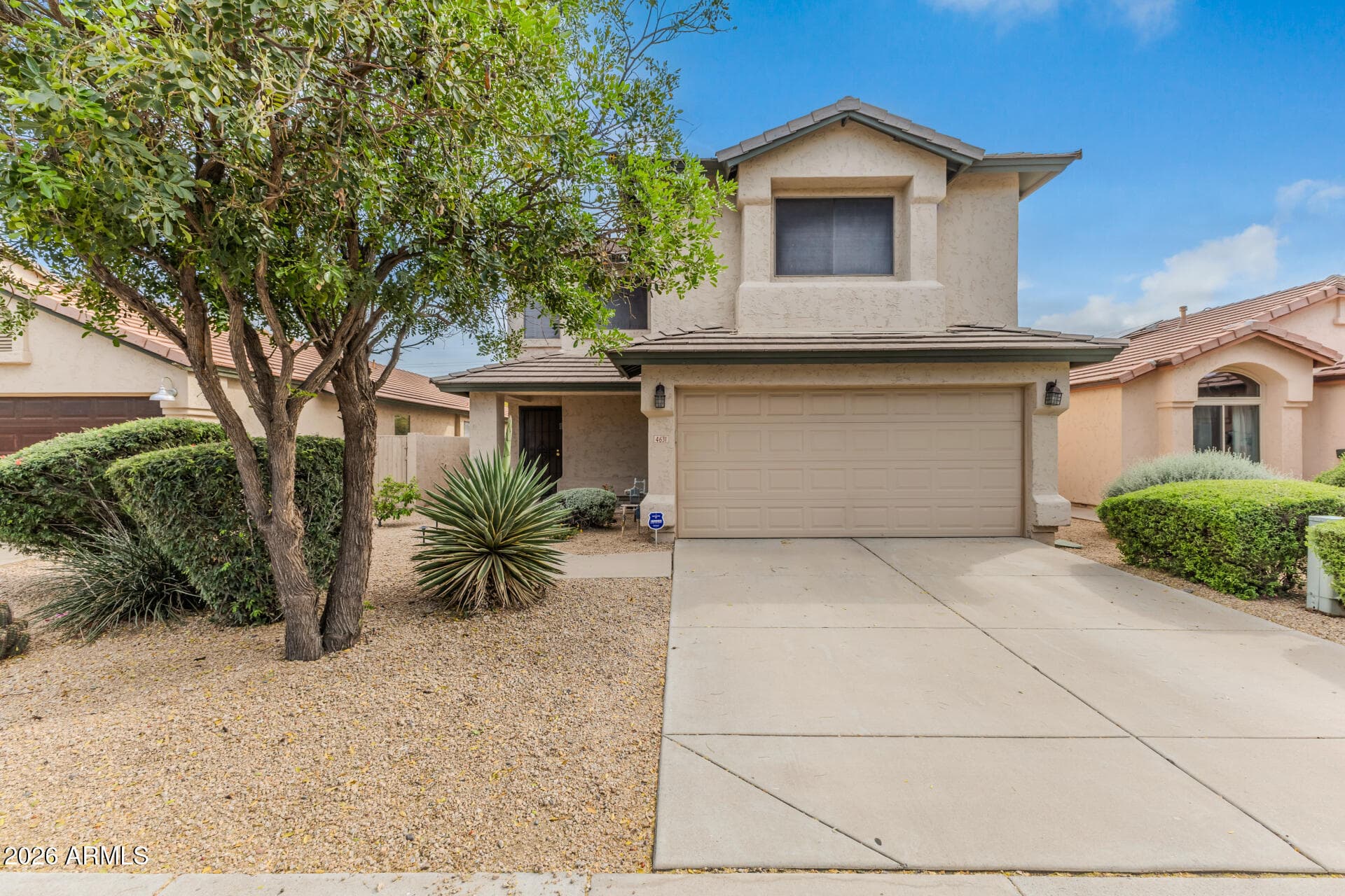 4631 E Lone Cactus Dr — photo 1