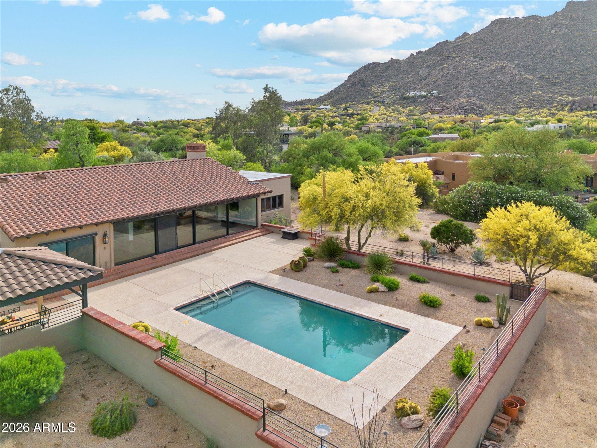 36402 N Derringer Pl — photo 1